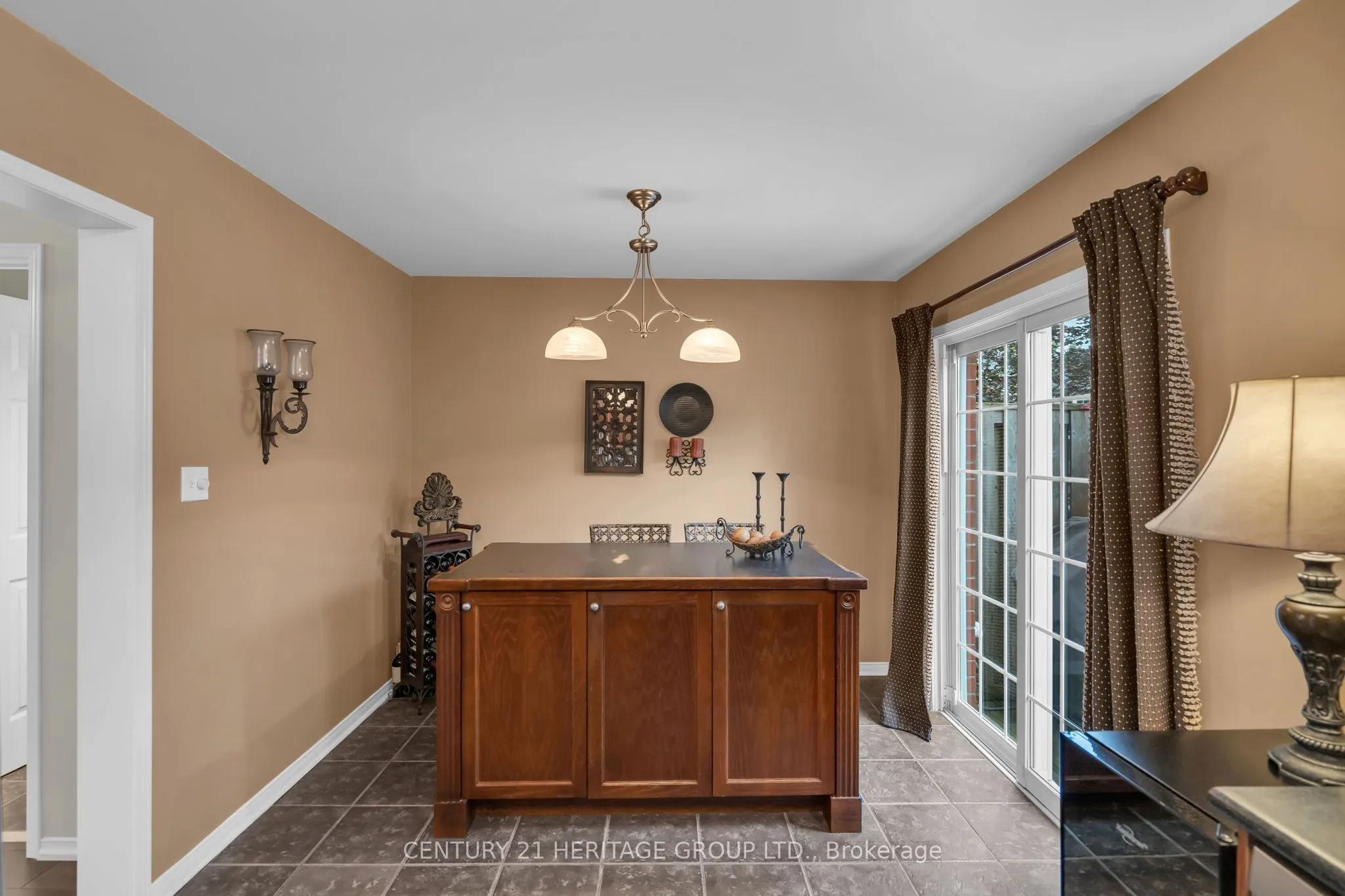 83 Mosaics Avenue #61