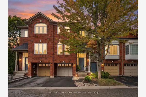 83 Mosaics Avenue #61