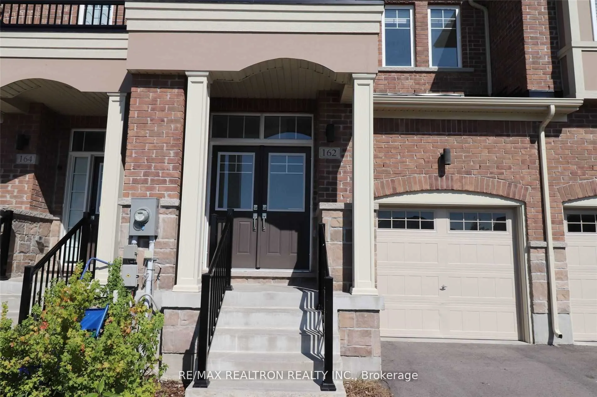 162 Harding Park Street