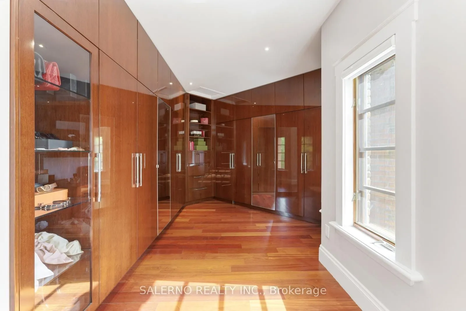 32 Daleview Court