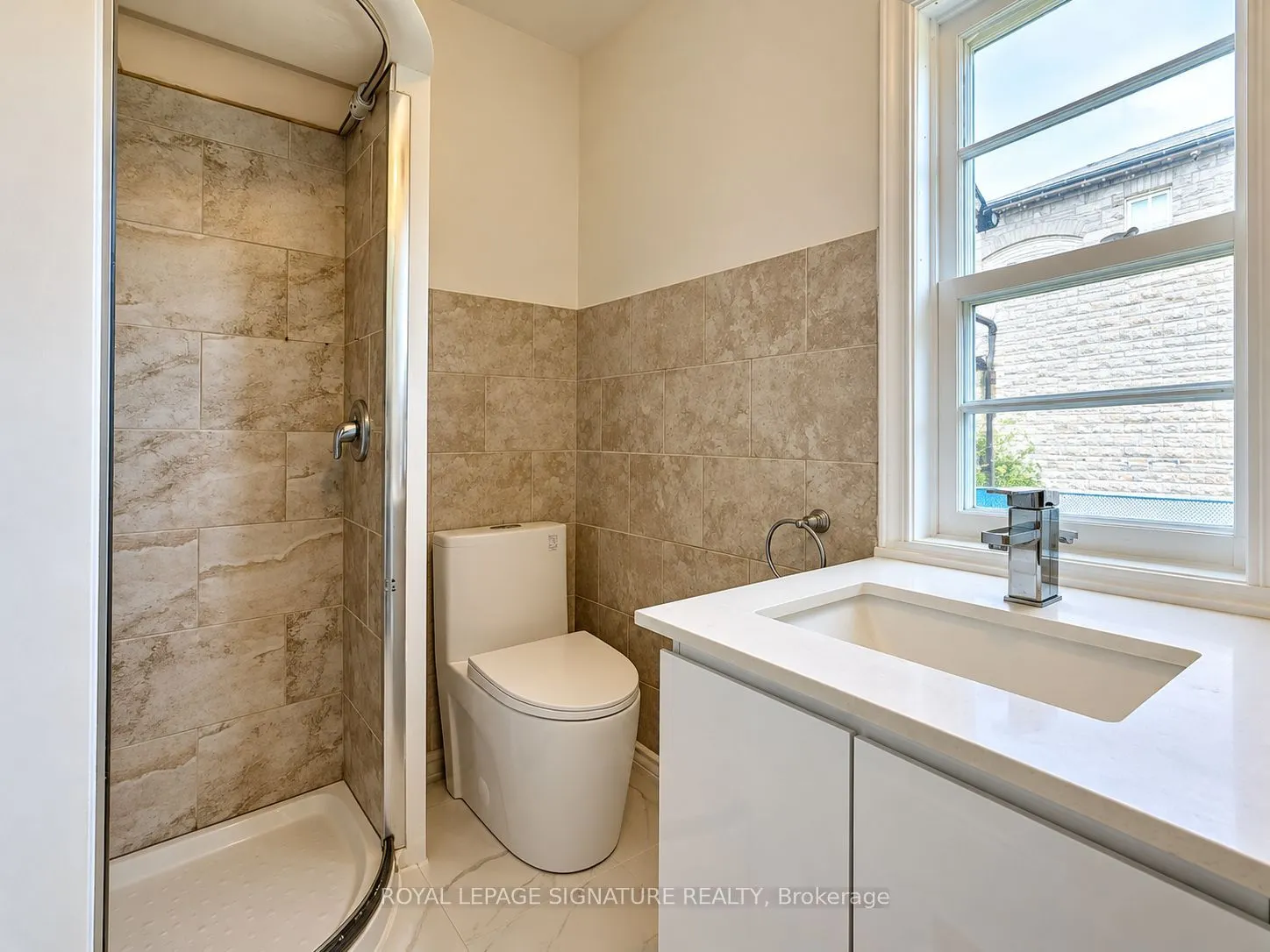 21 Yongeview Avenue #Main Unit