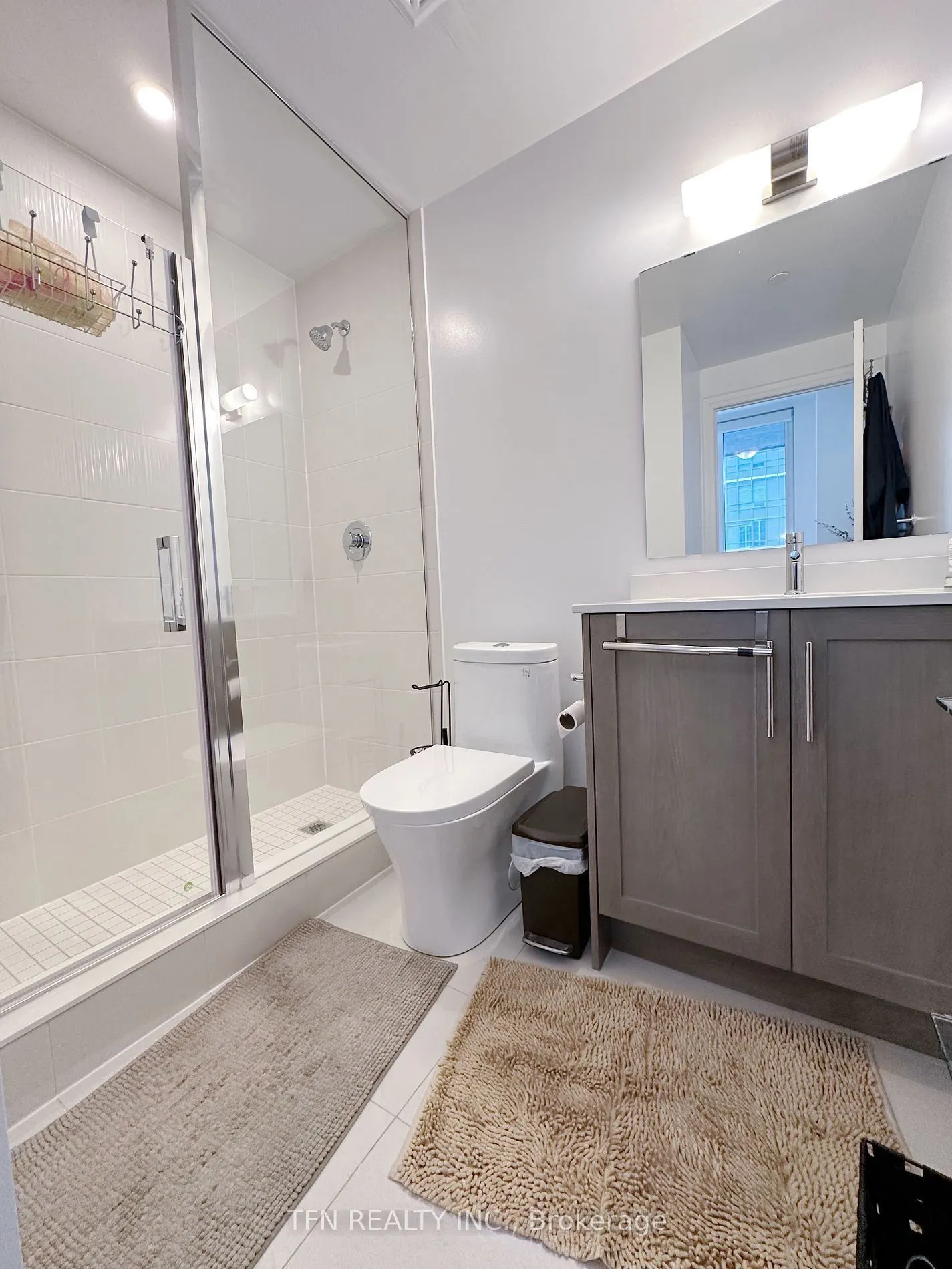 20 Gatineau Drive #207