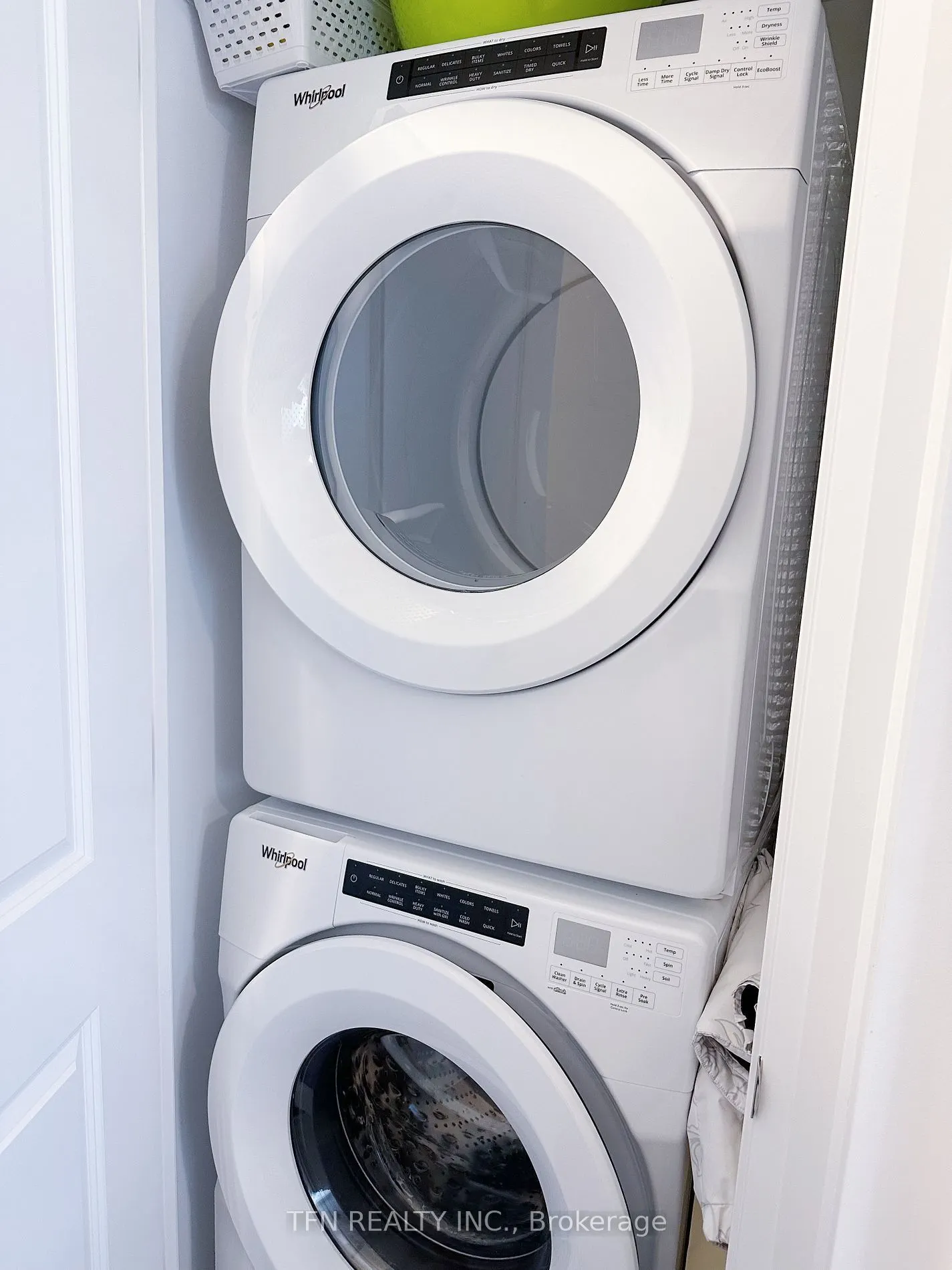 20 Gatineau Drive #207