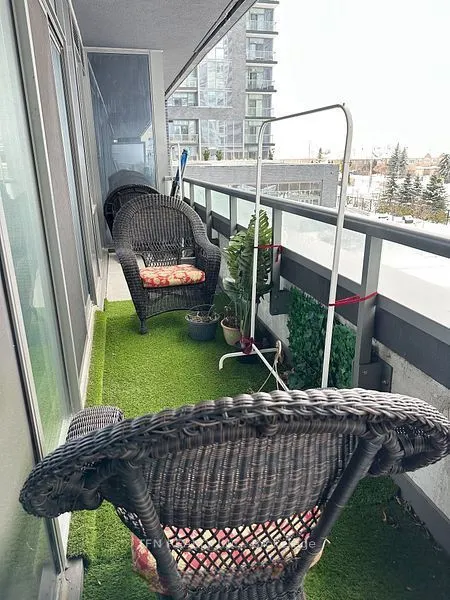 20 Gatineau Drive #207