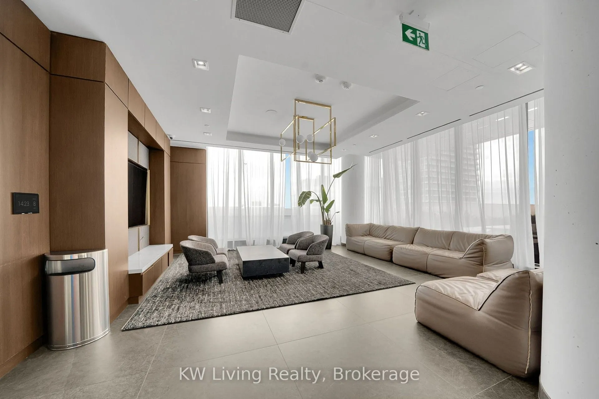 950 Portage Parkway #4306