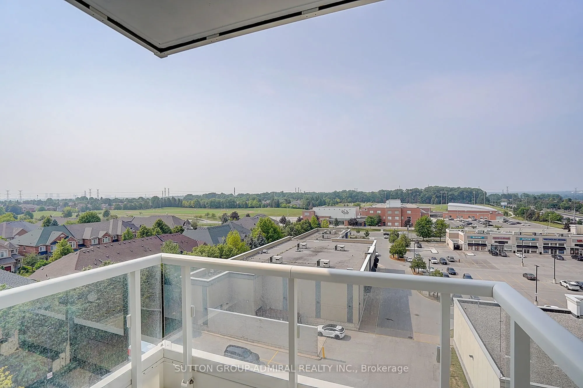 8 Beverley Glen Boulevard #712