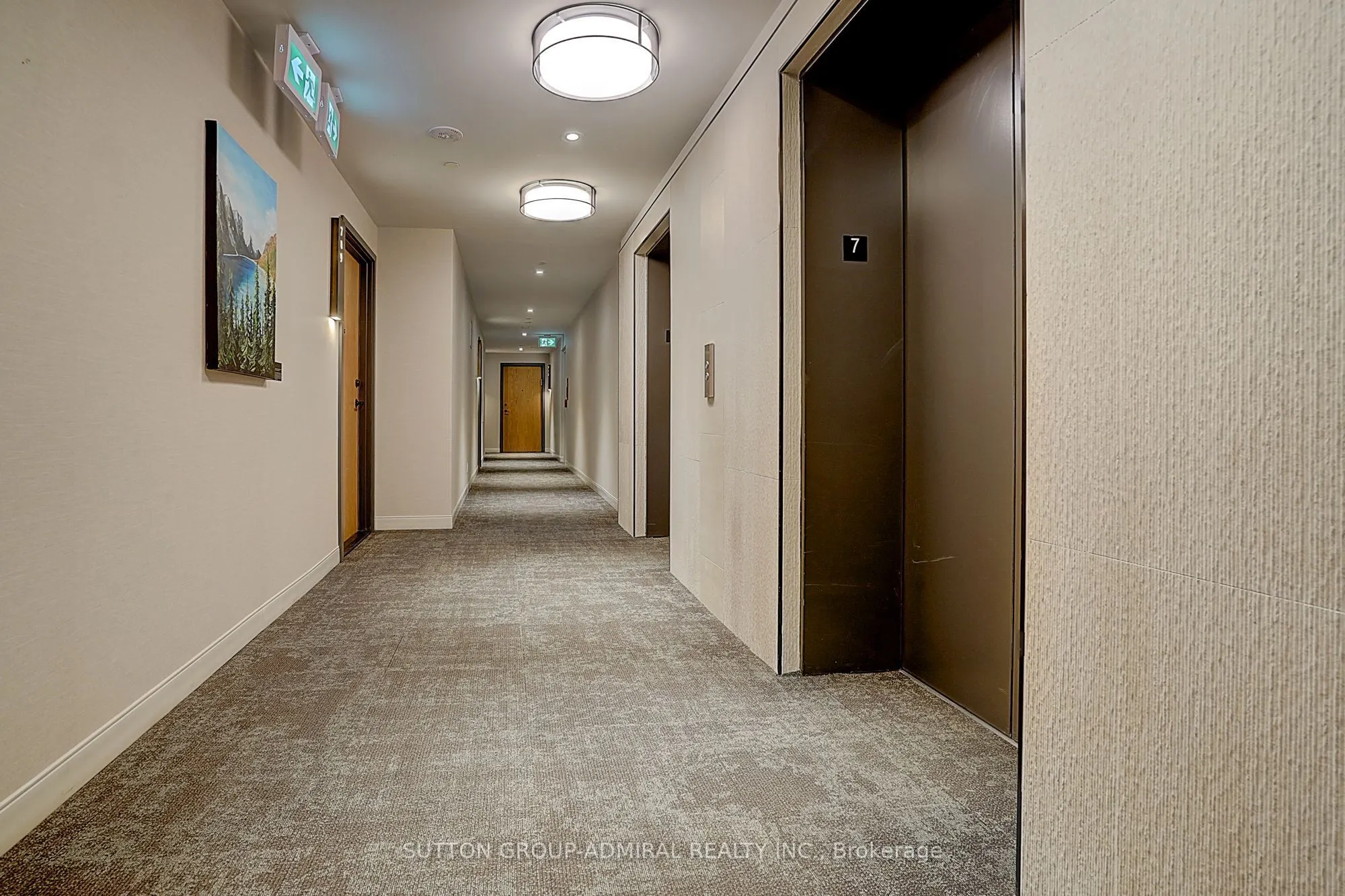 8 Beverley Glen Boulevard #712