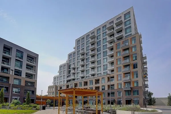 8 Beverley Glen Boulevard #712