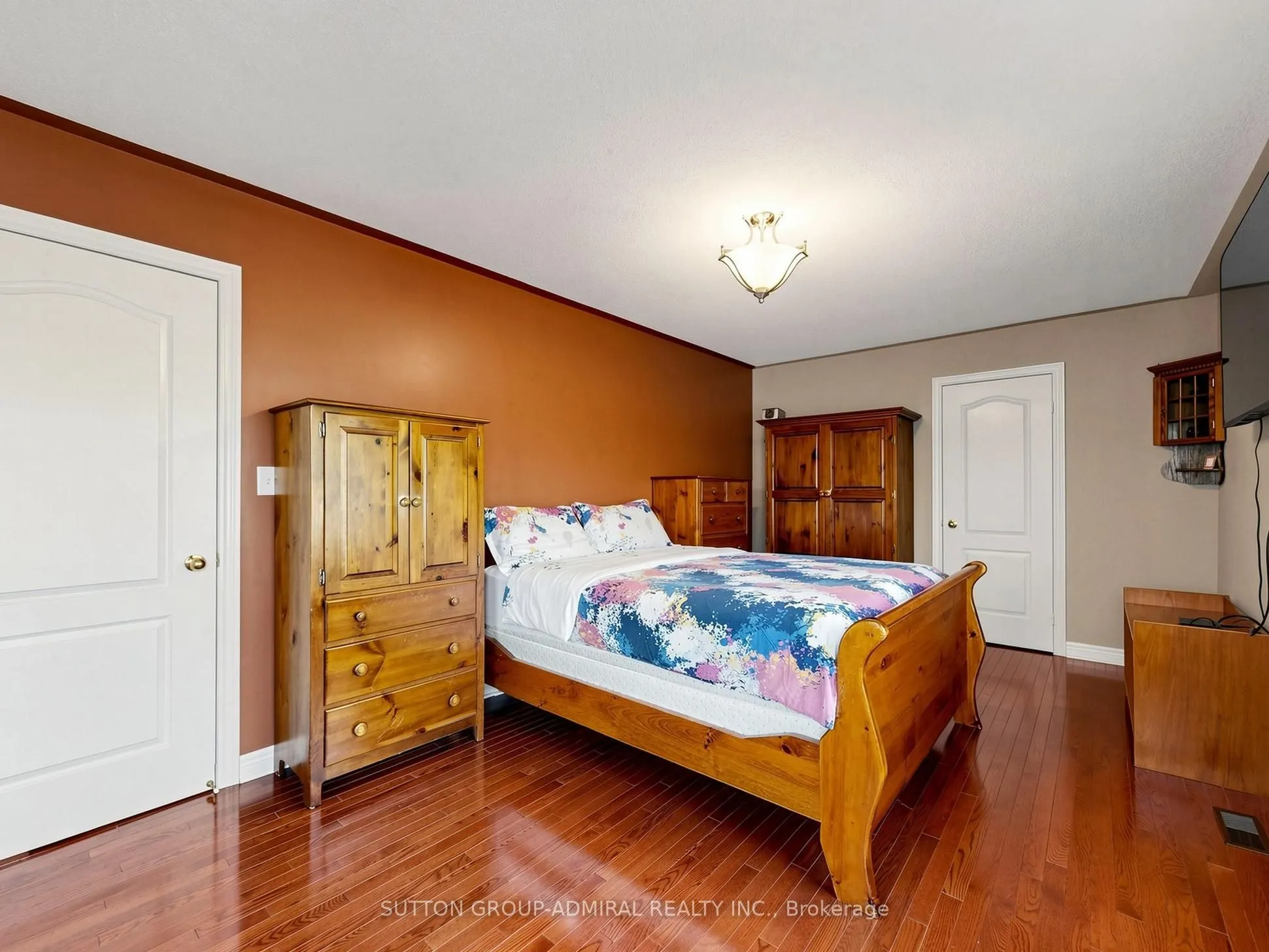 22 Canyon Hill Avenue
