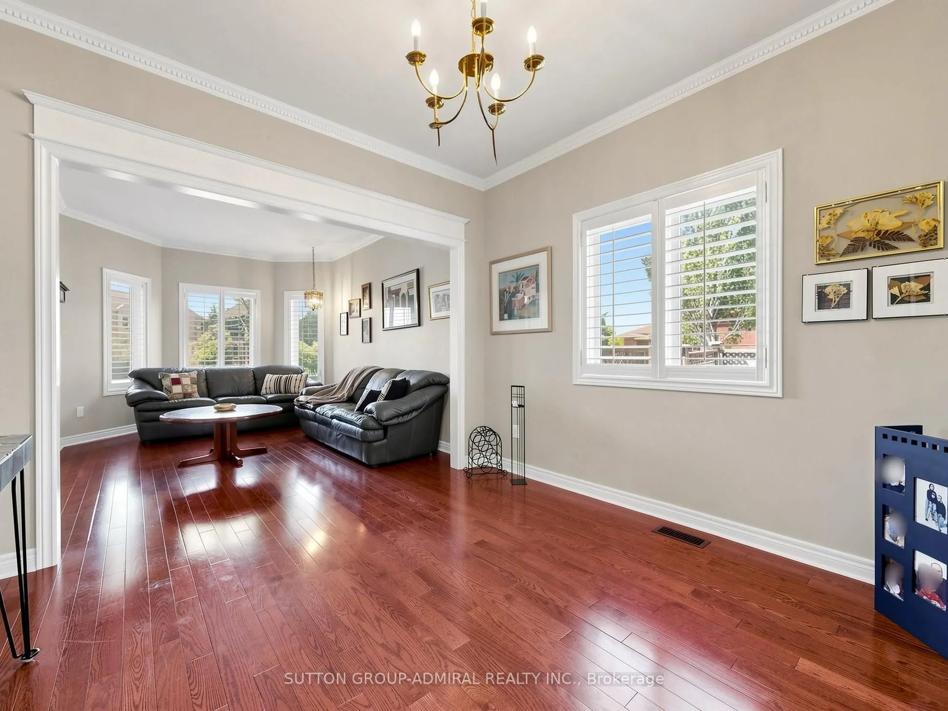 22 Canyon Hill Avenue