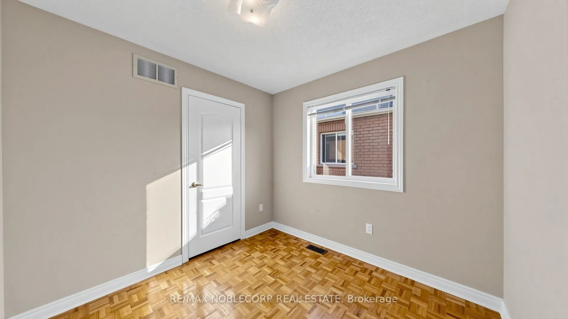 48 Ed Quigg Way