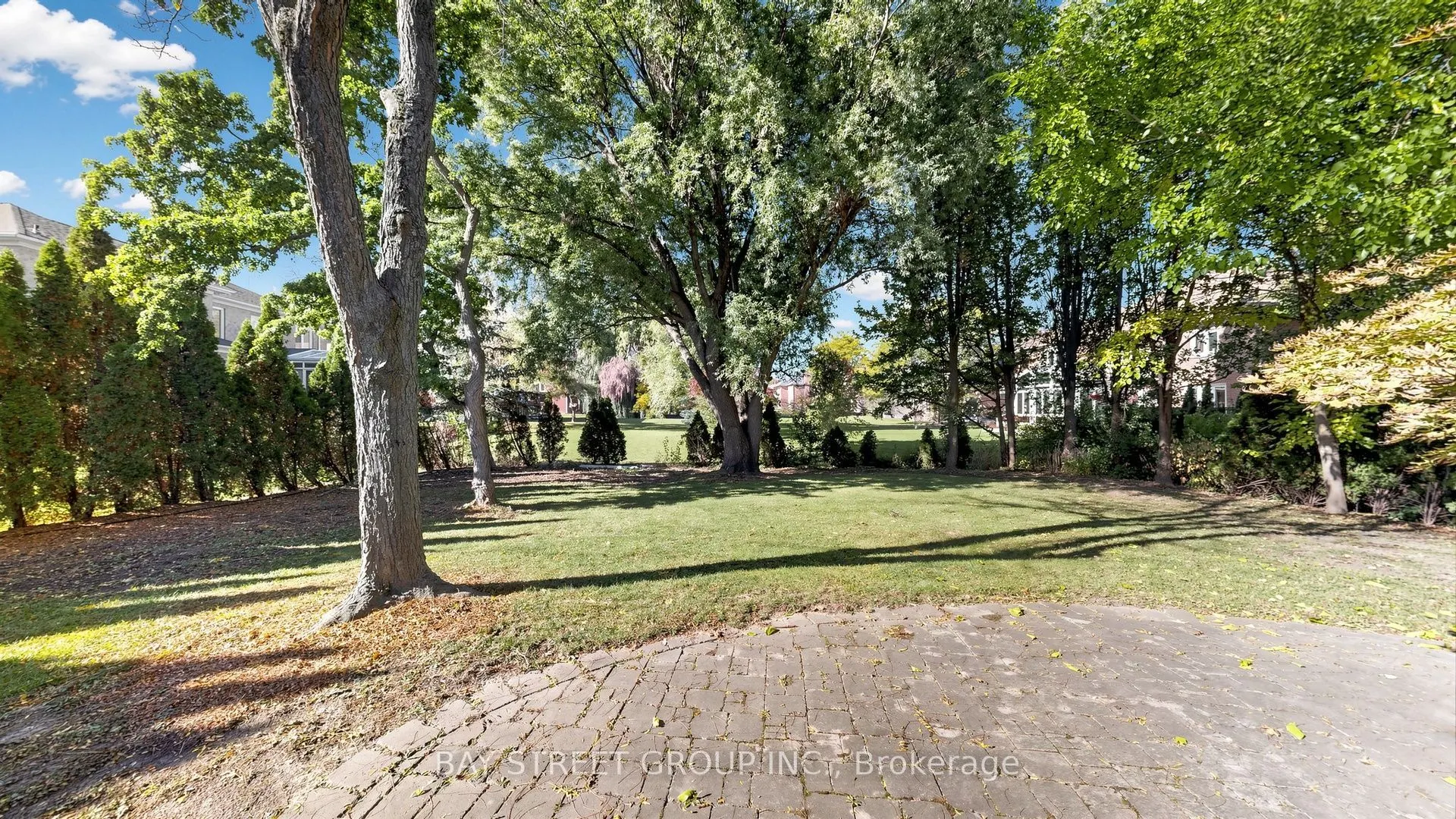 50 Lytton Boulevard