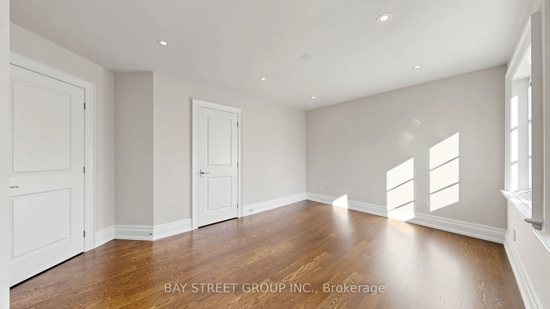 50 Lytton Boulevard