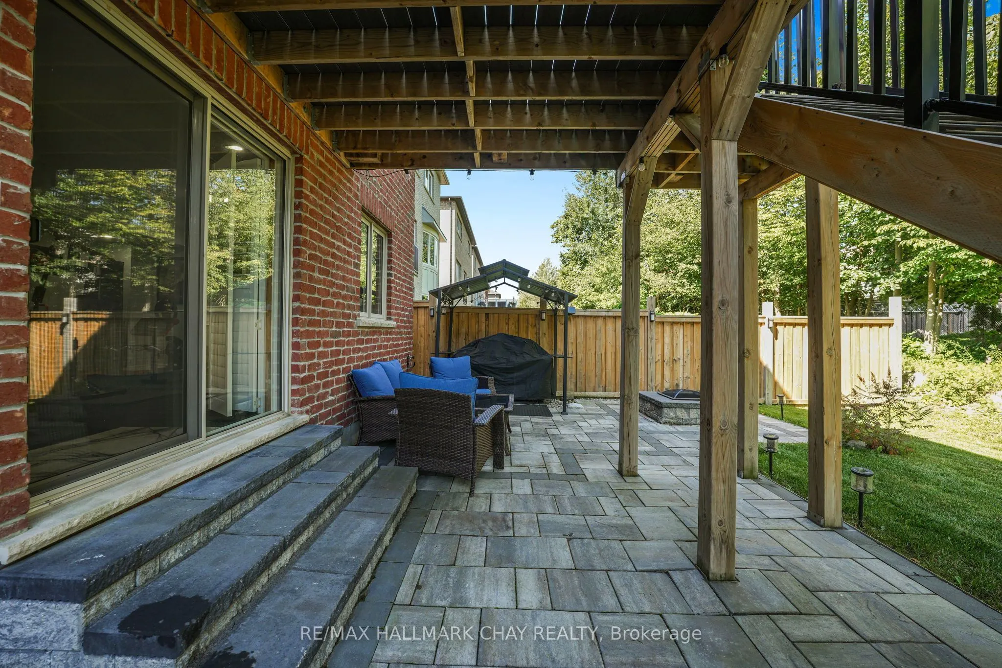 1709 Emberton Way