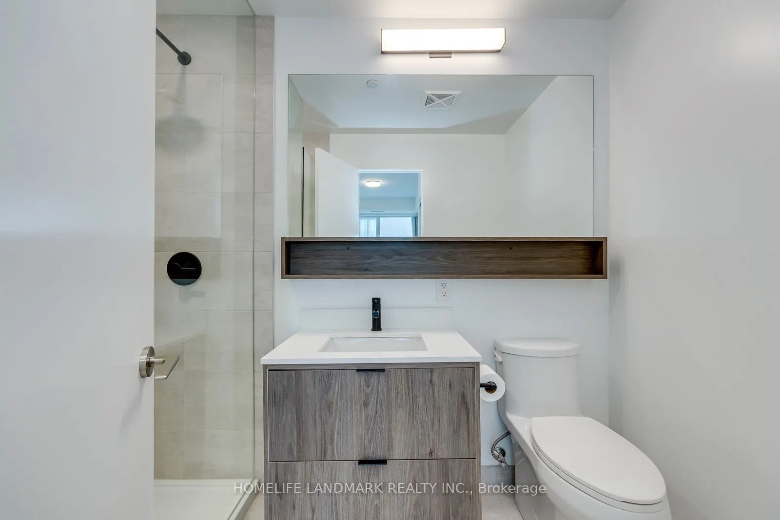 8888 Yonge Street #307
