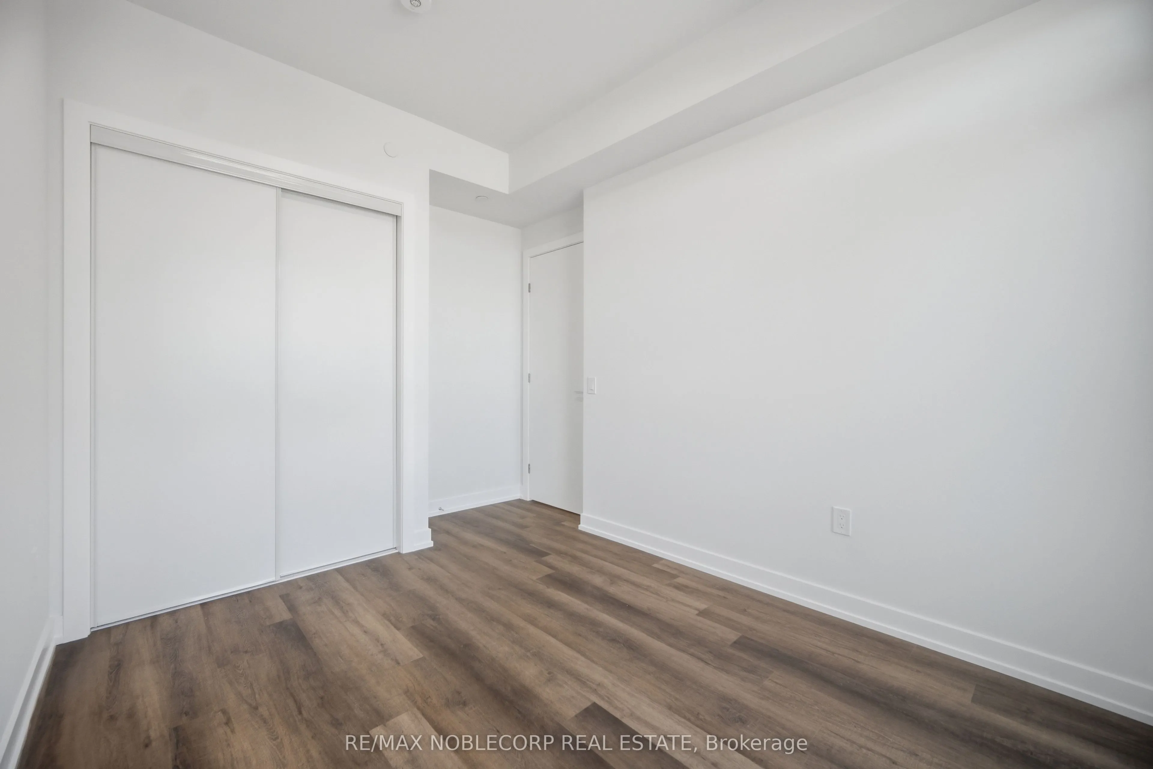 5 Meadowdale Road #2501