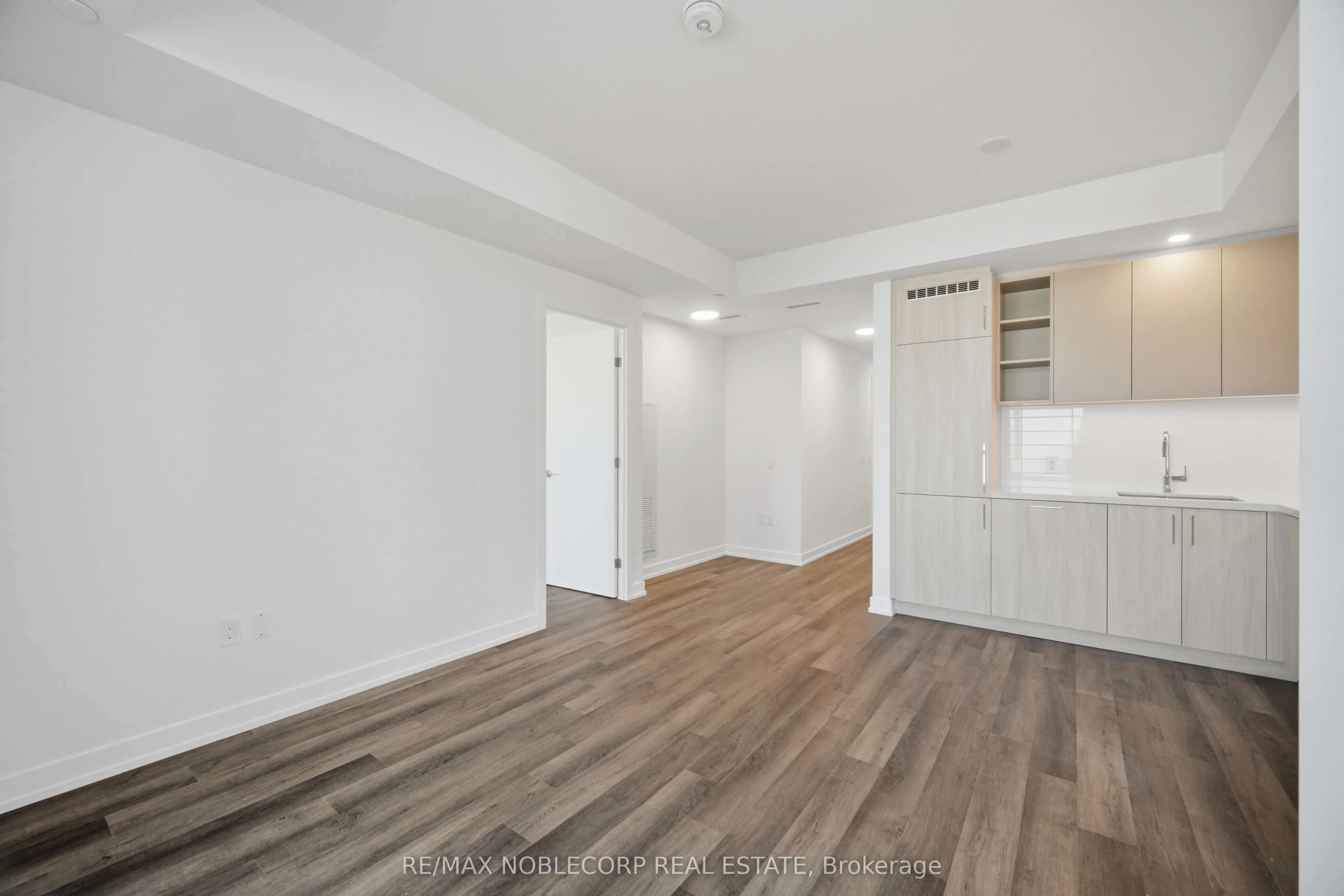5 Meadowdale Road #2501