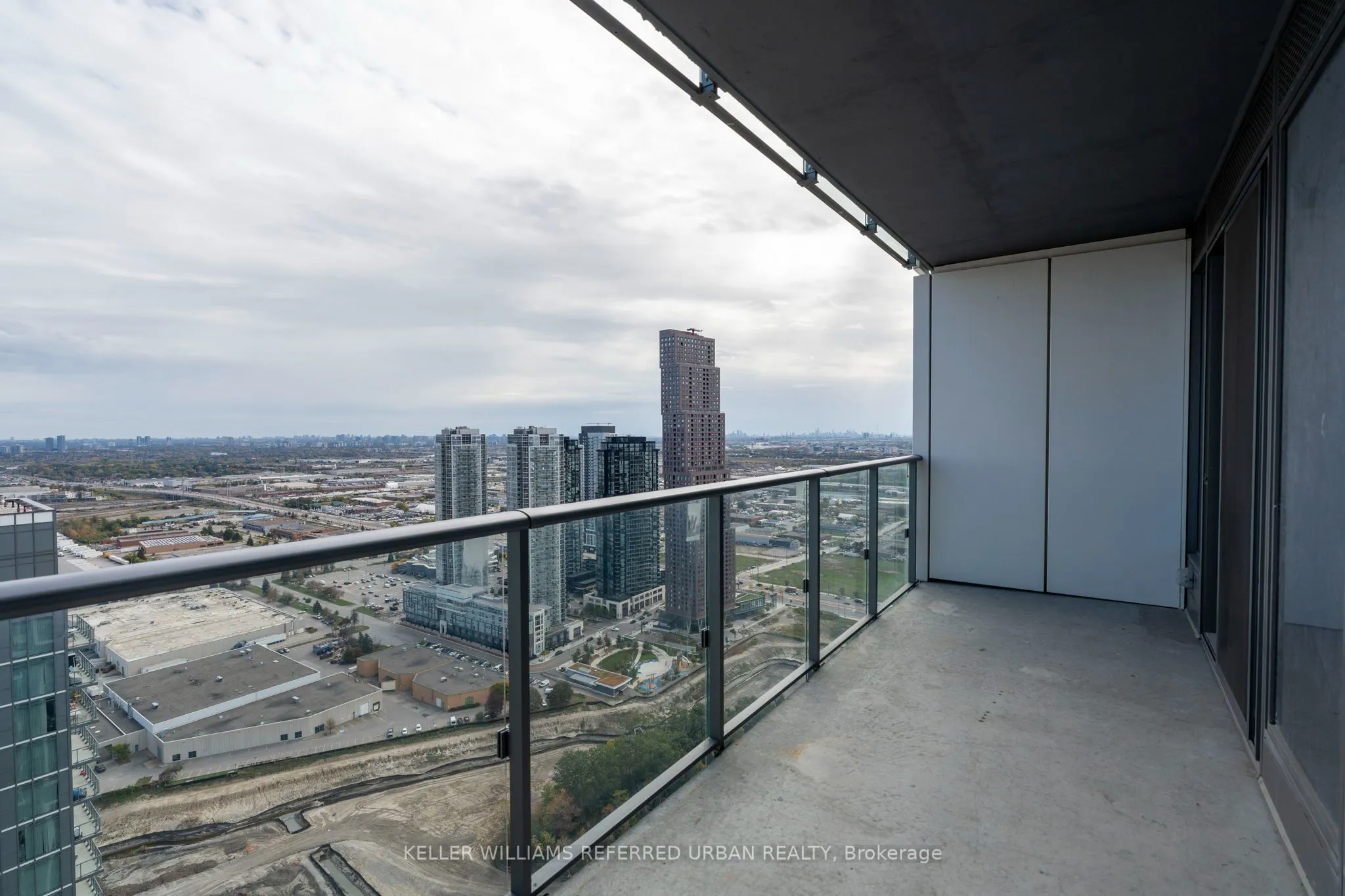 7890 Jane Street #4510