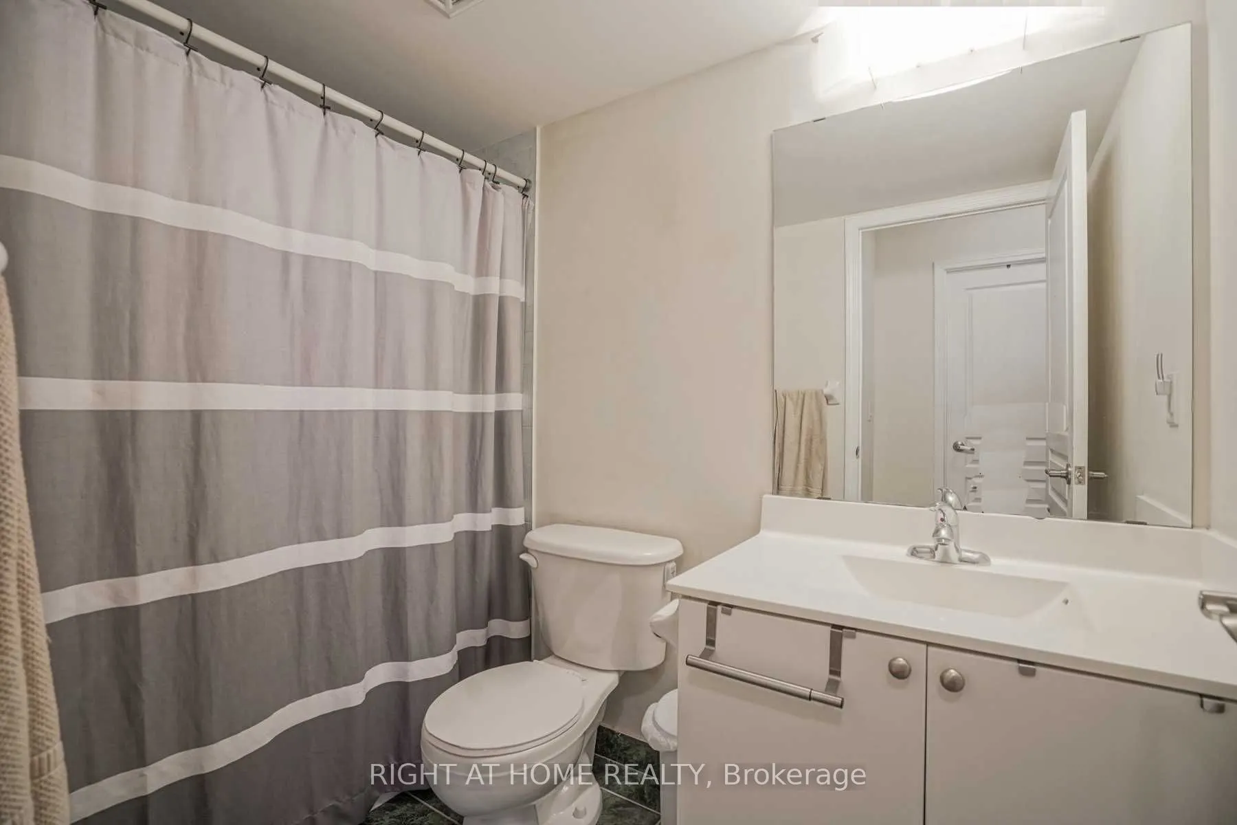 55 South Town Centre Boulevard #310