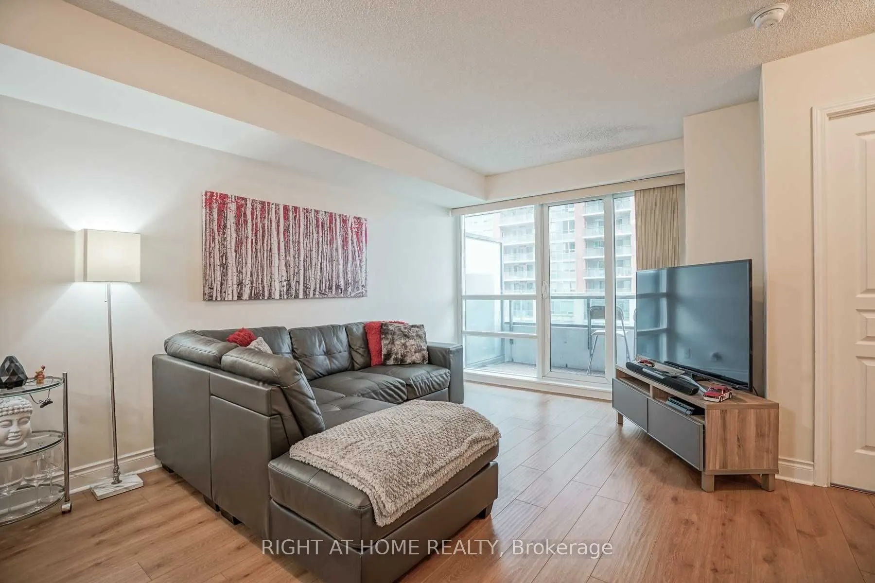 55 South Town Centre Boulevard #310