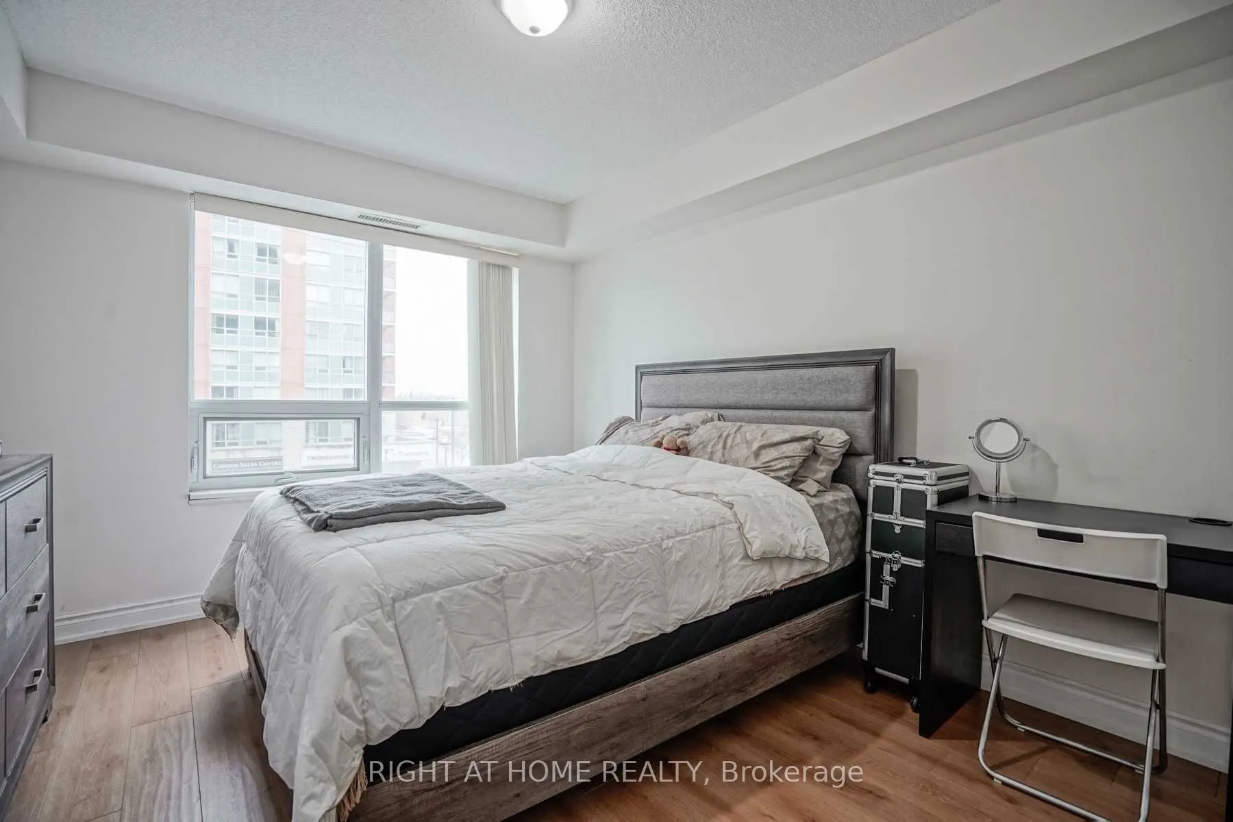 55 South Town Centre Boulevard #310