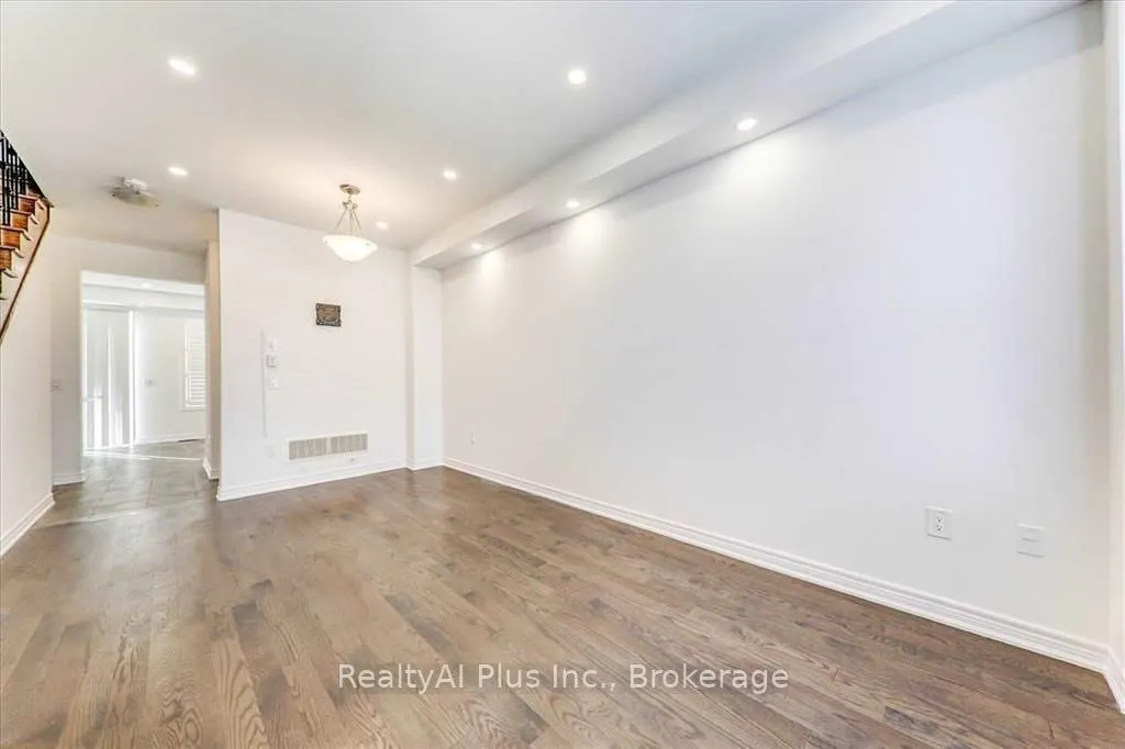 25 Jim Mortson Drive