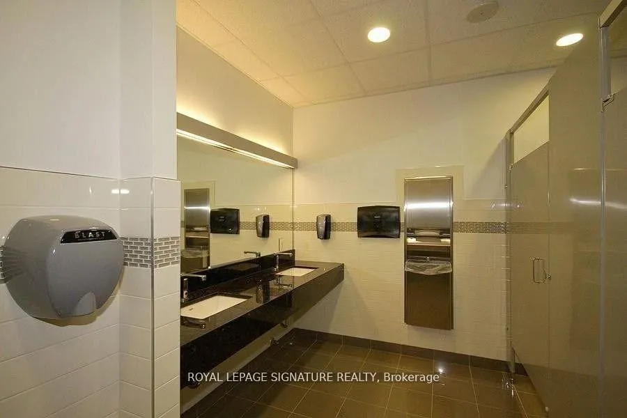 7191 Yonge Street #607