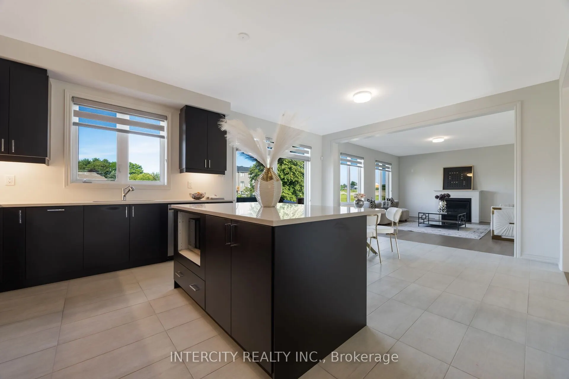 8 Elderberry Way