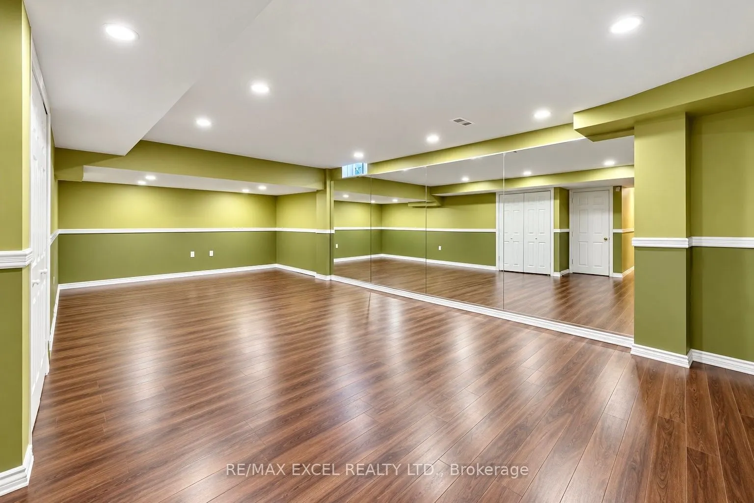 35 Stoneheath Crescent