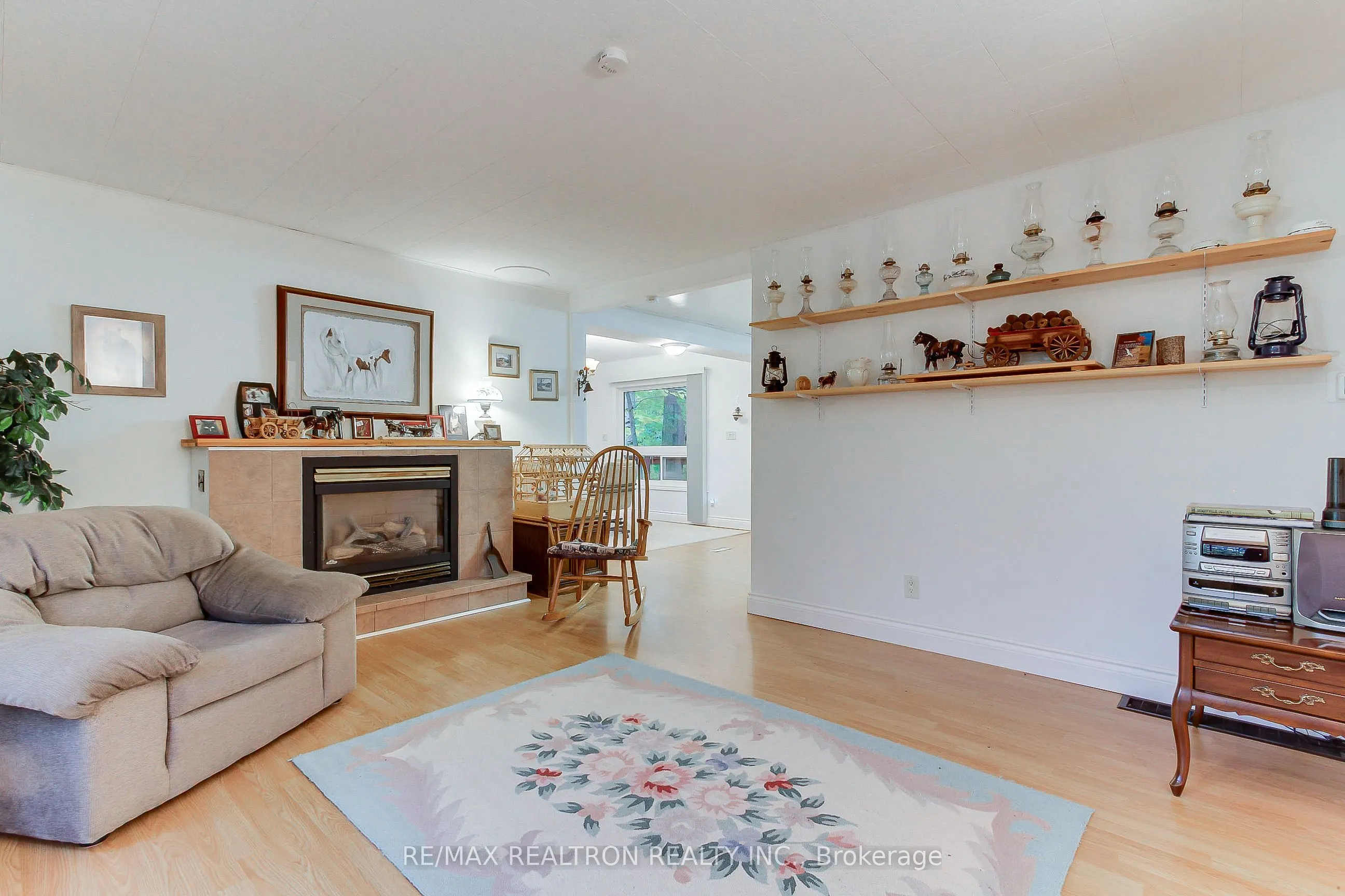 12603 Leslie Street