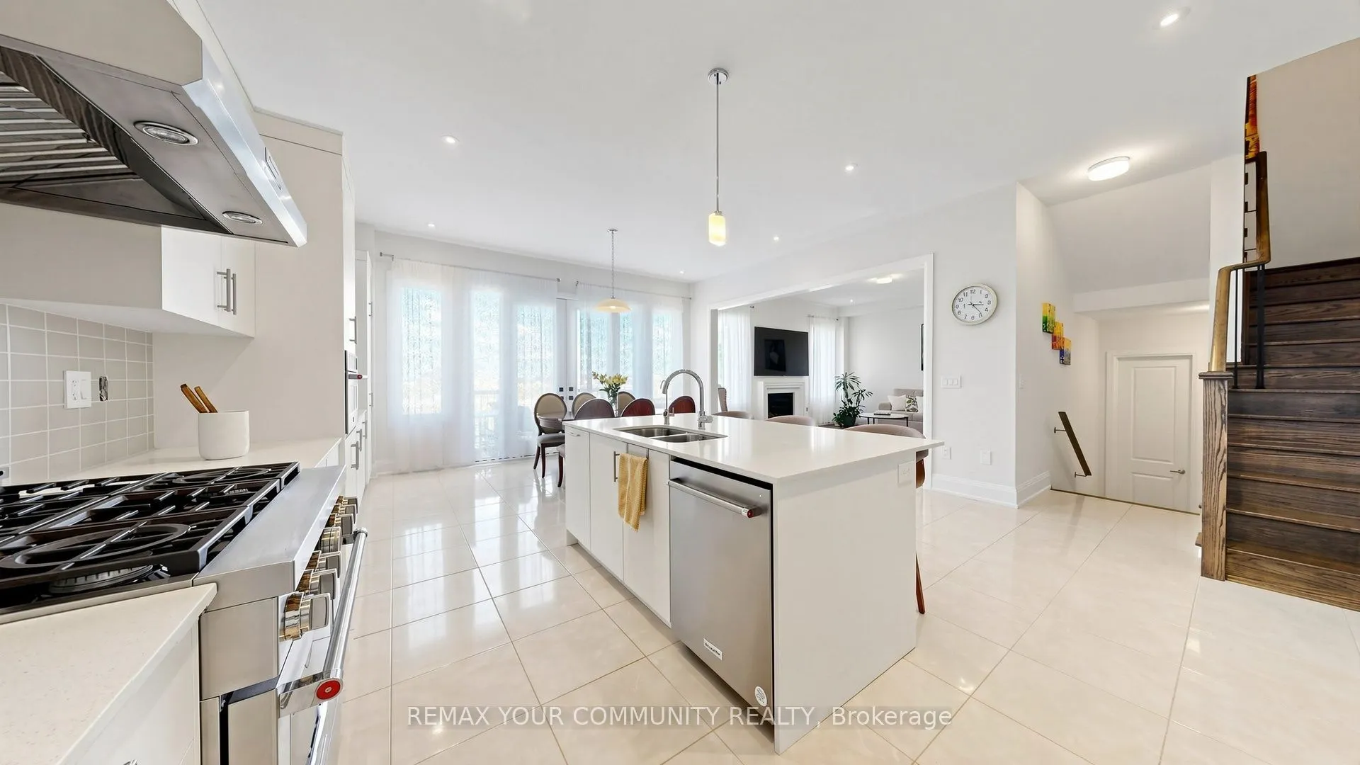 9 Backhouse Drive