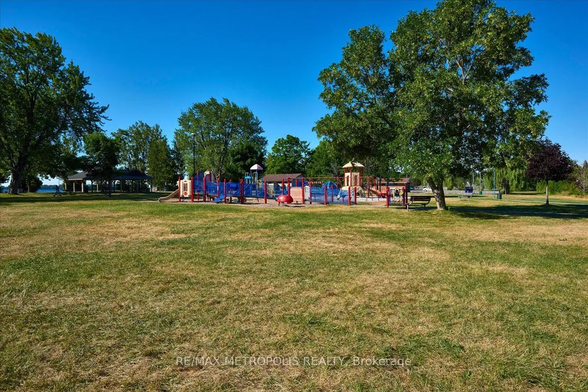 759 Innisfil Beach Road