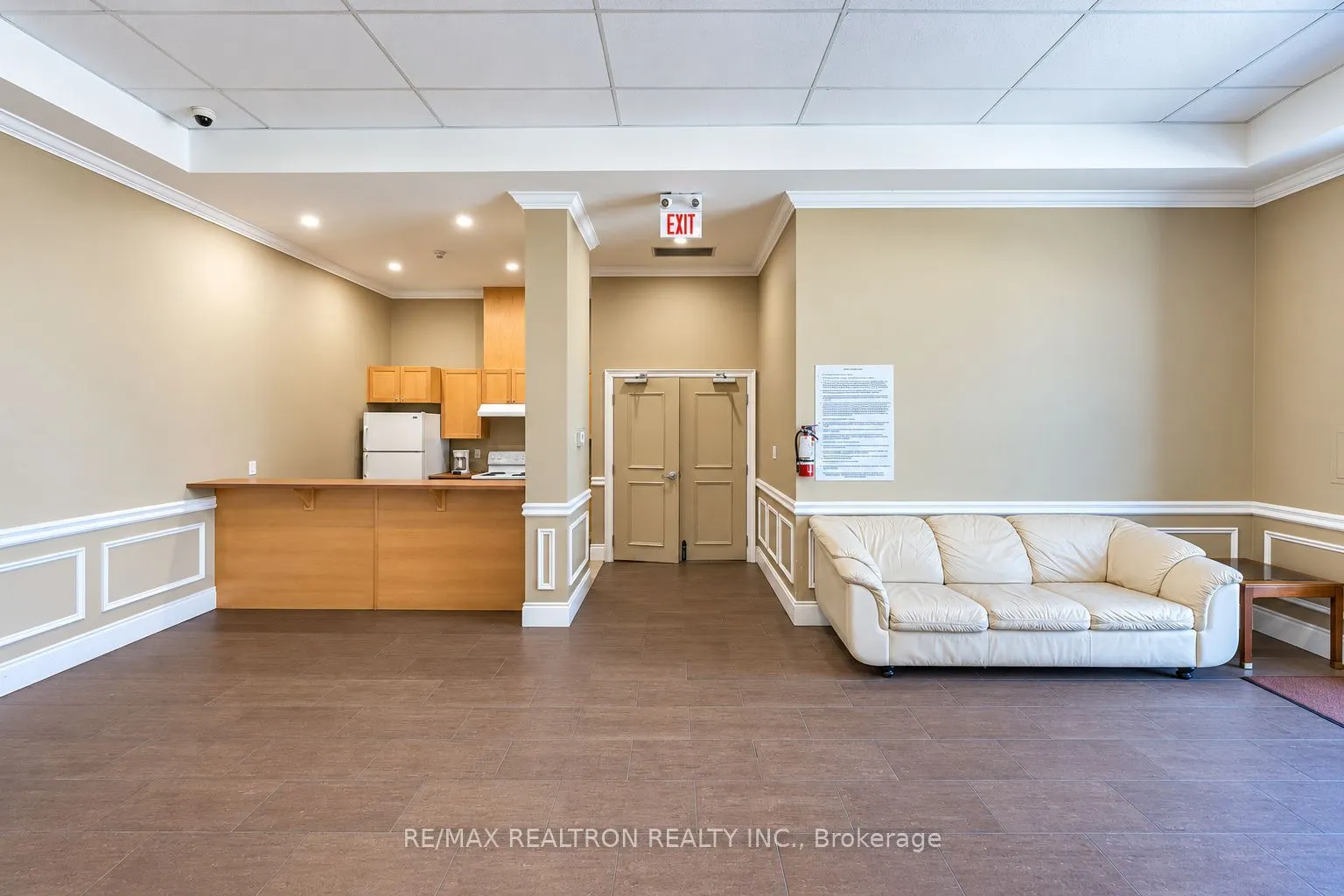 10211 Keele Street #234