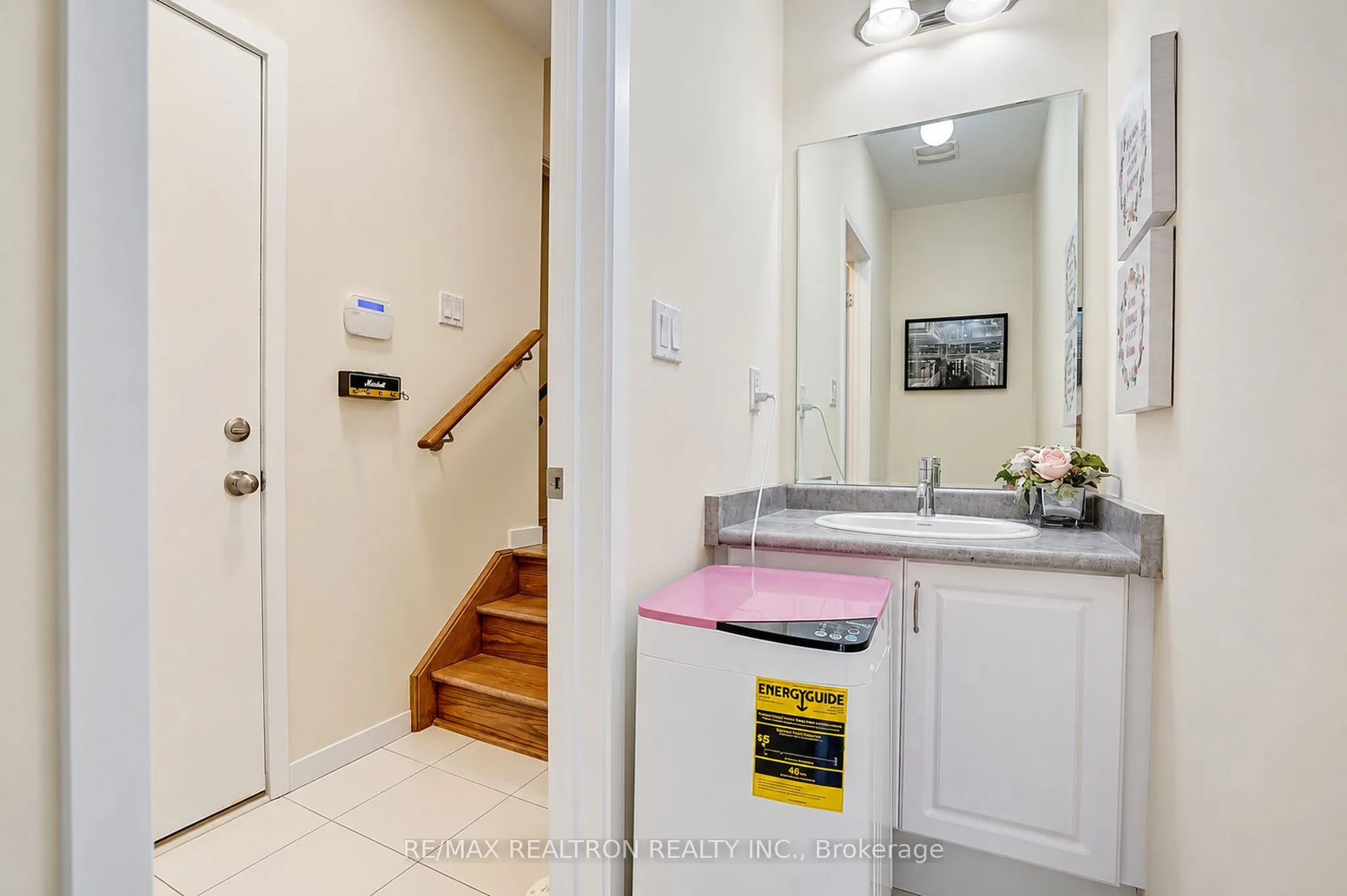 57 Armillo Place