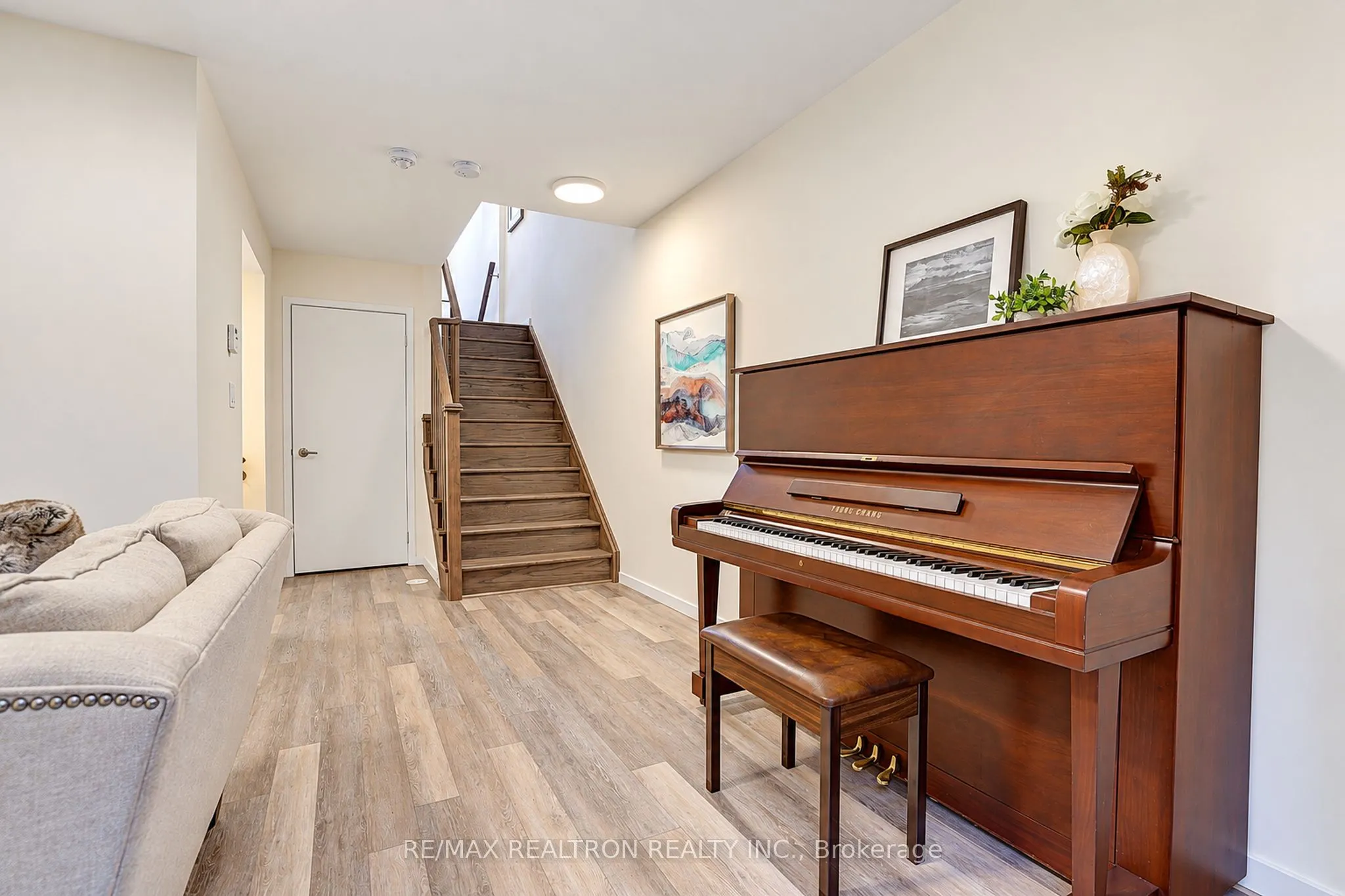 57 Armillo Place