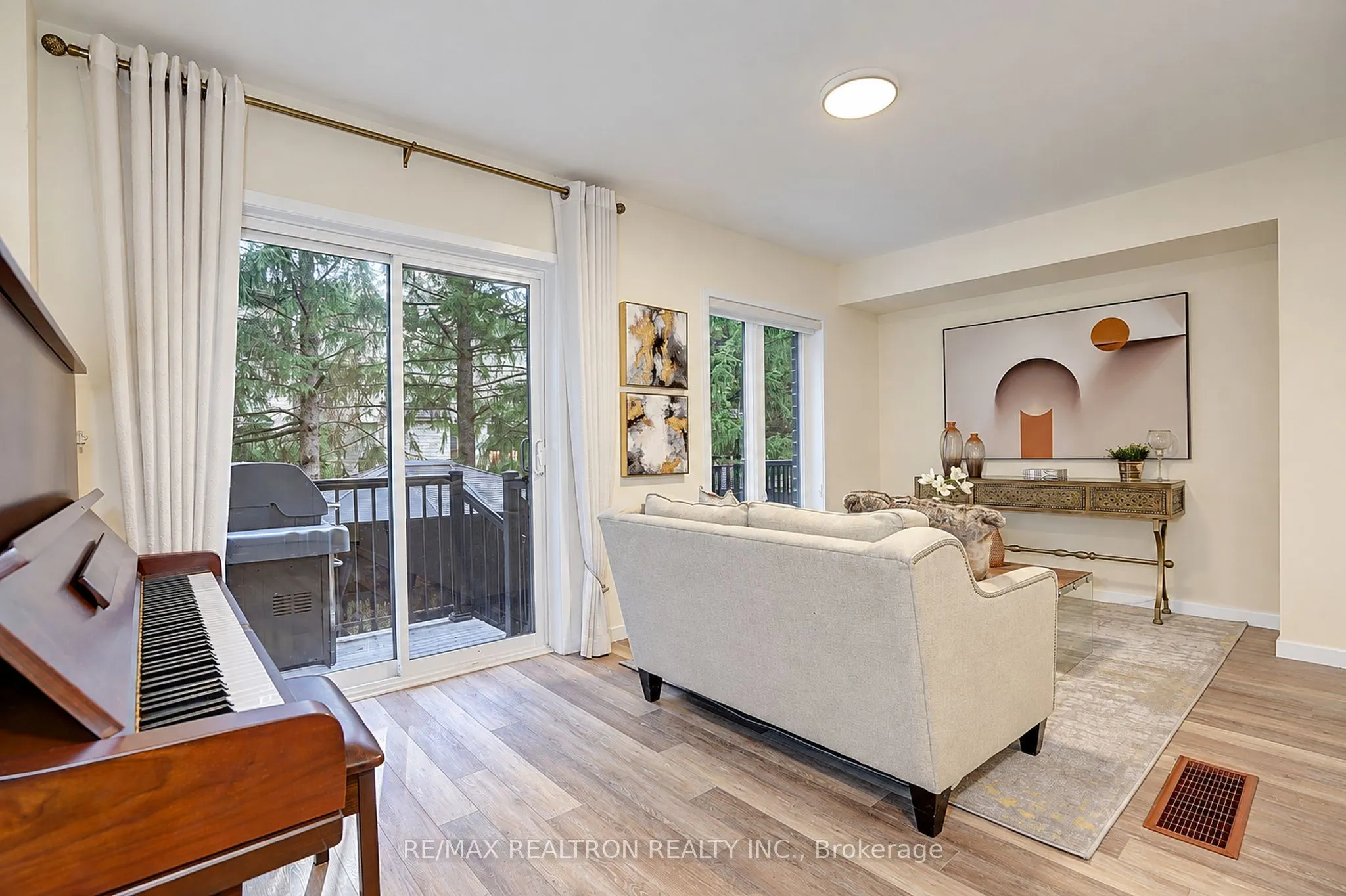 57 Armillo Place