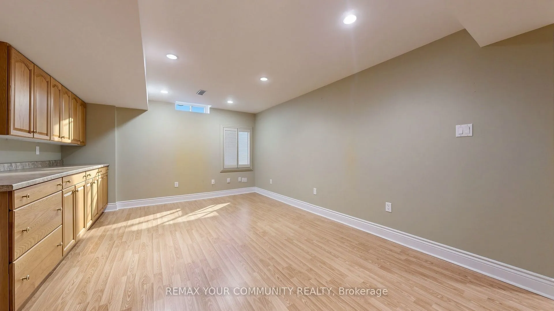 45 Manorwood Drive