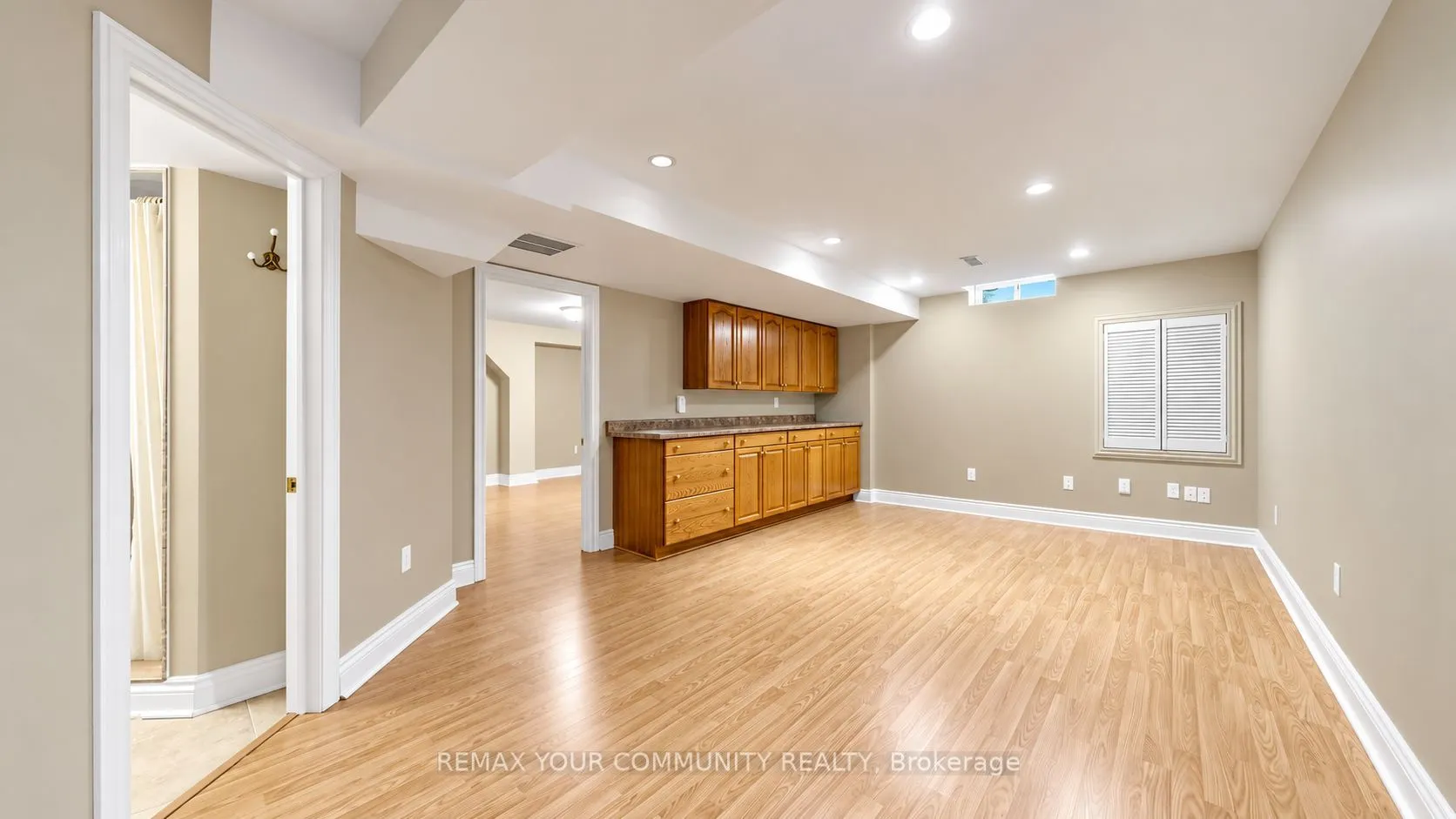 45 Manorwood Drive