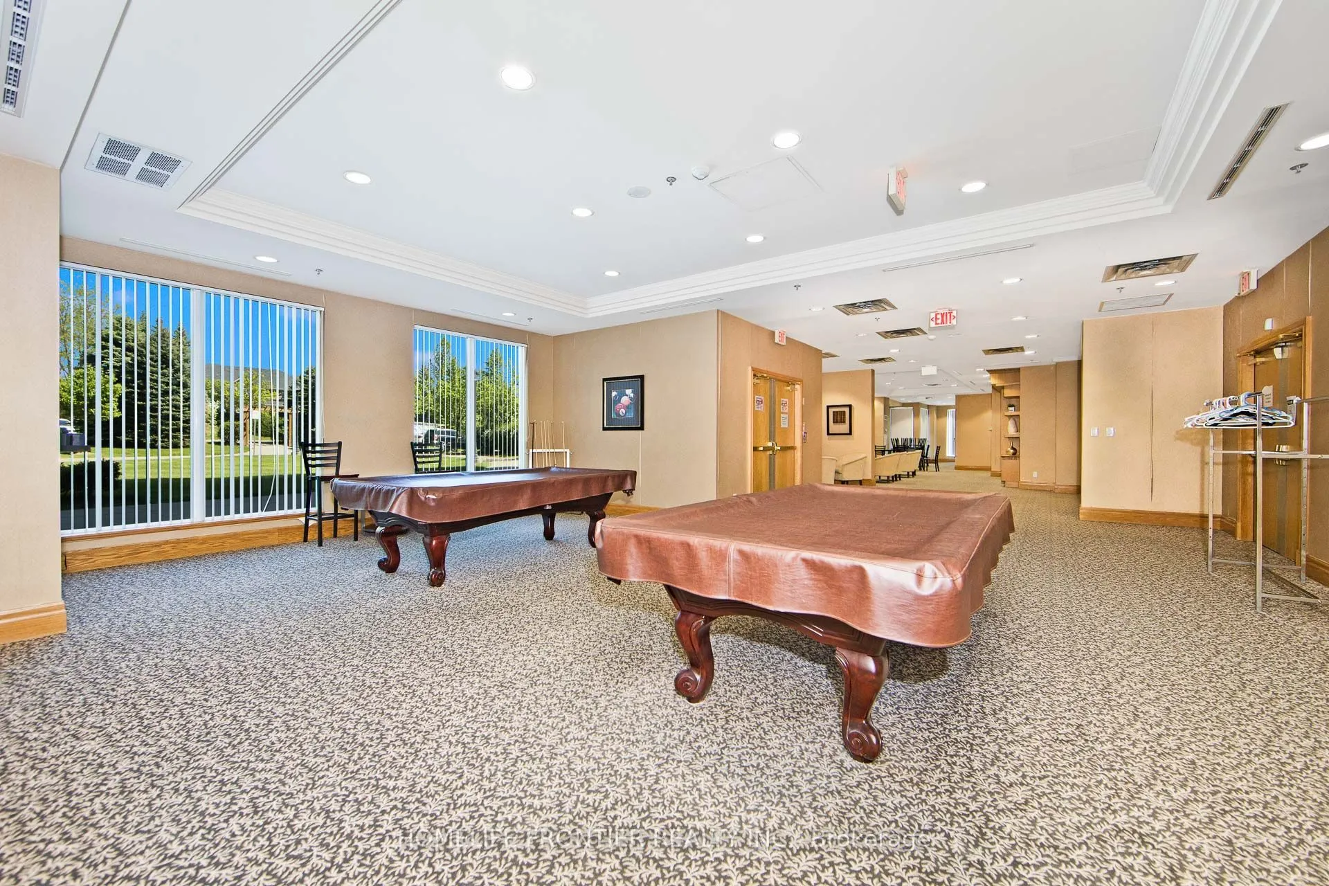 185 Oneida Crescent #1117