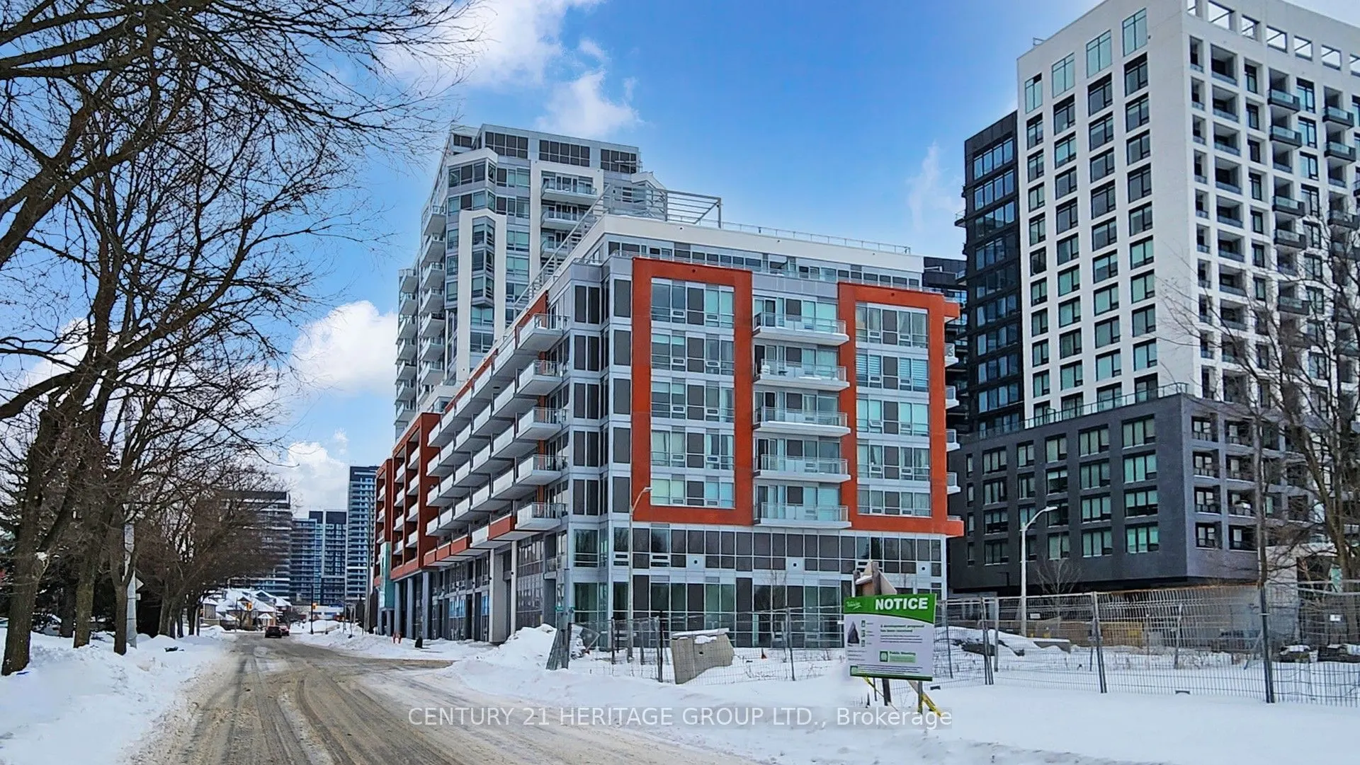 8888 Yonge Street #325