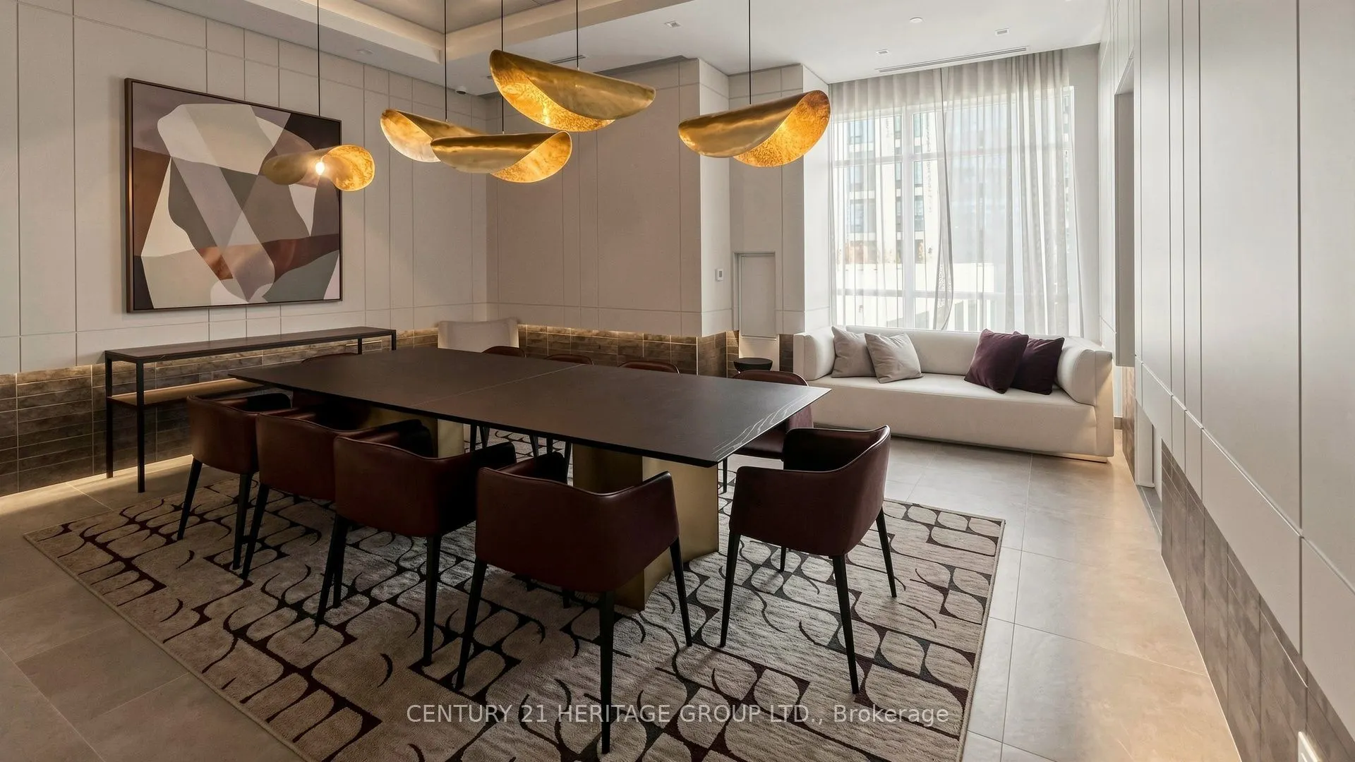 8888 Yonge Street #325