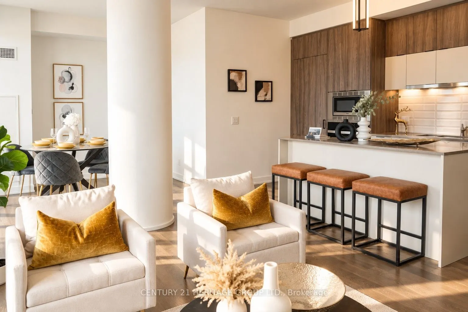 8888 Yonge Street #325