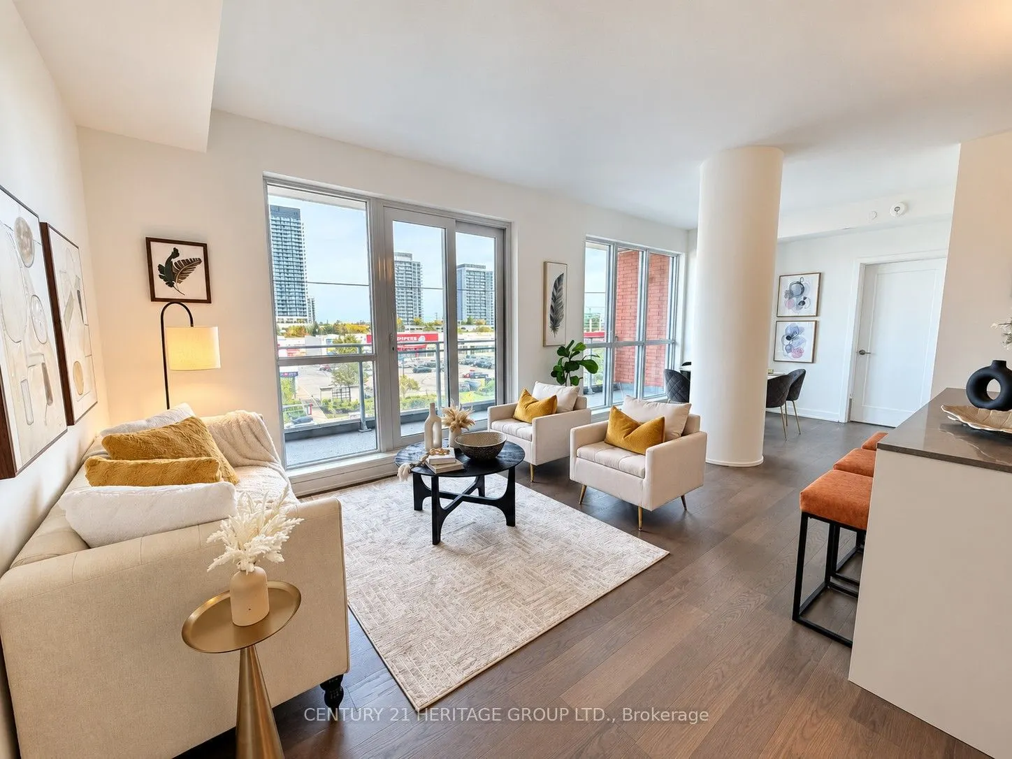 8888 Yonge Street #325