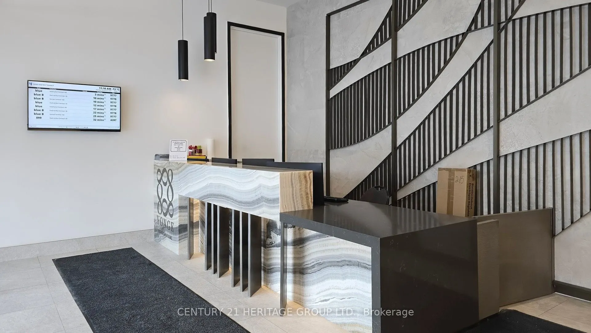8888 Yonge Street #325