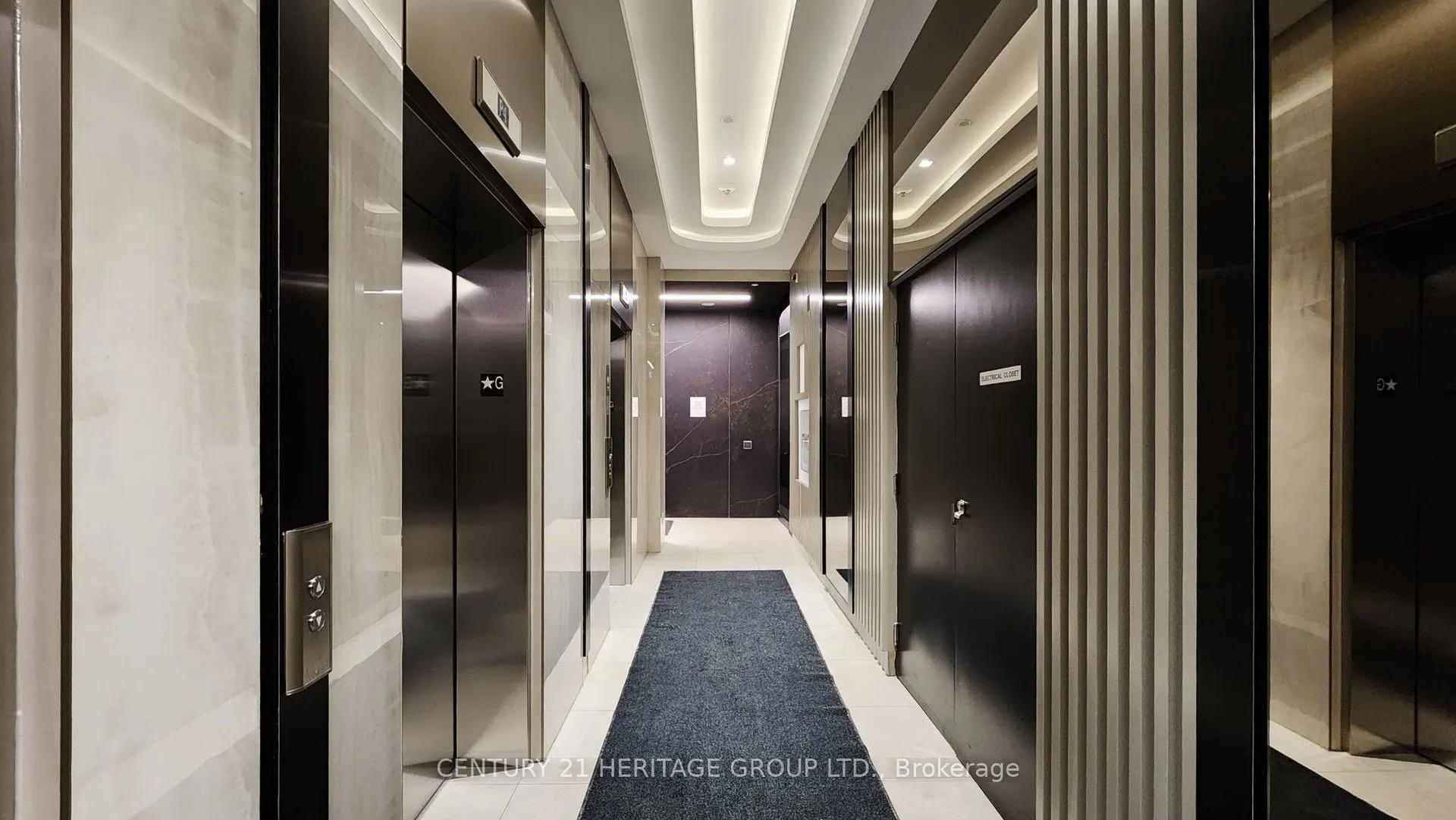 8888 Yonge Street #325