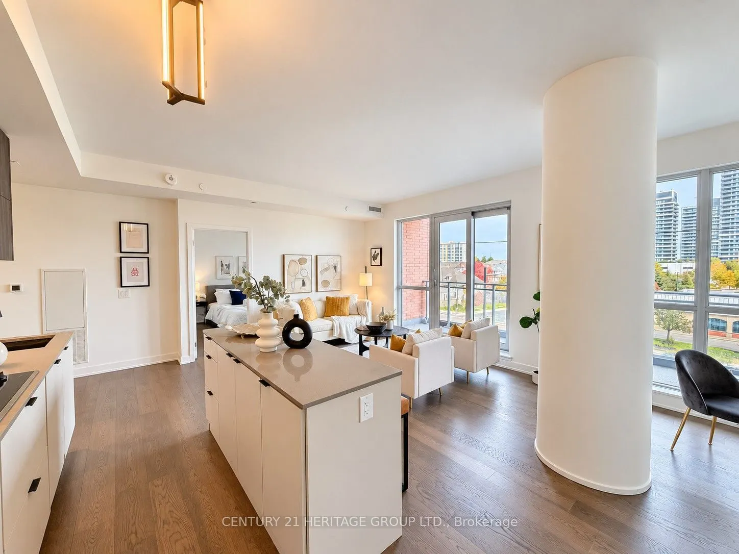 8888 Yonge Street #325