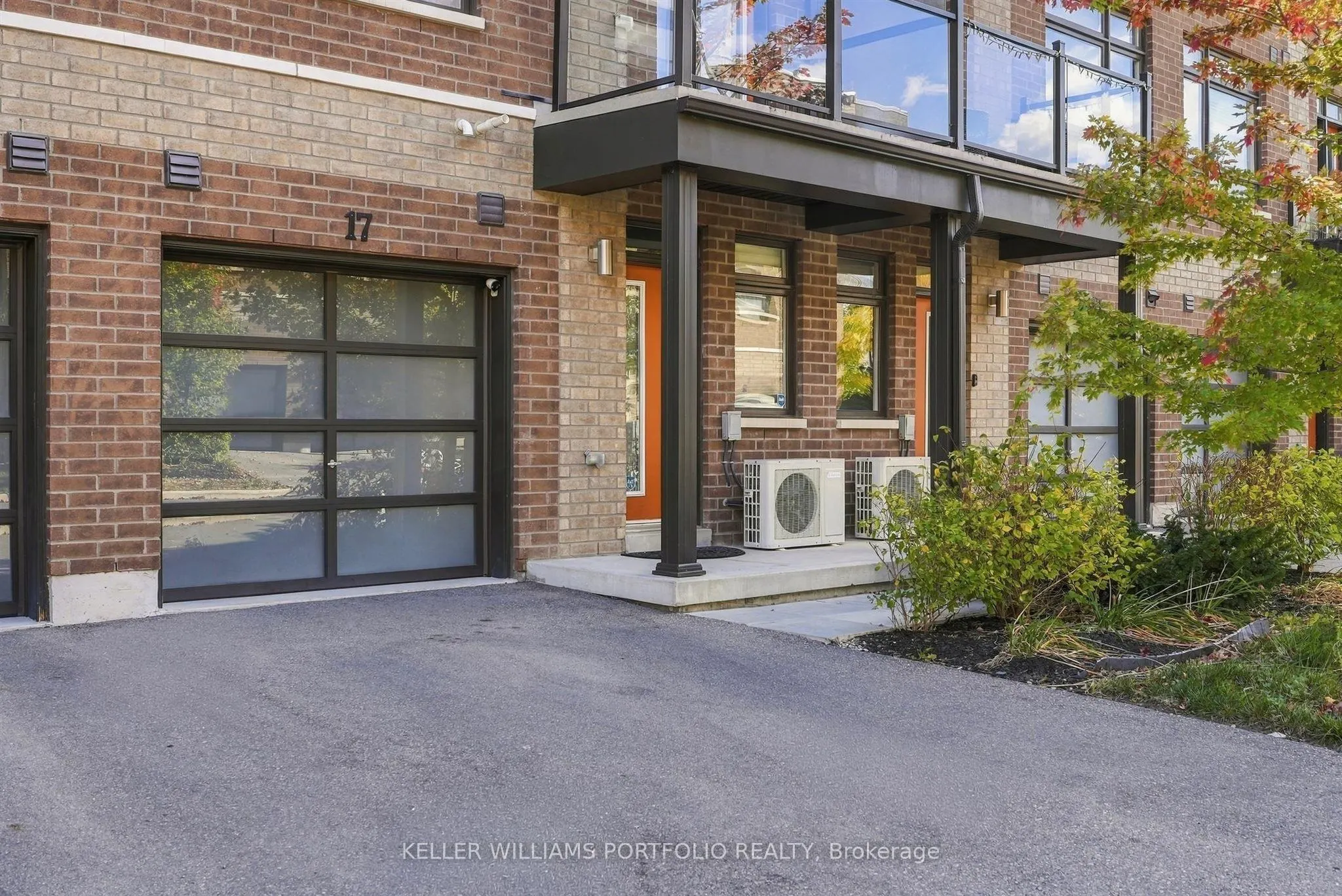 17 Hearne Street