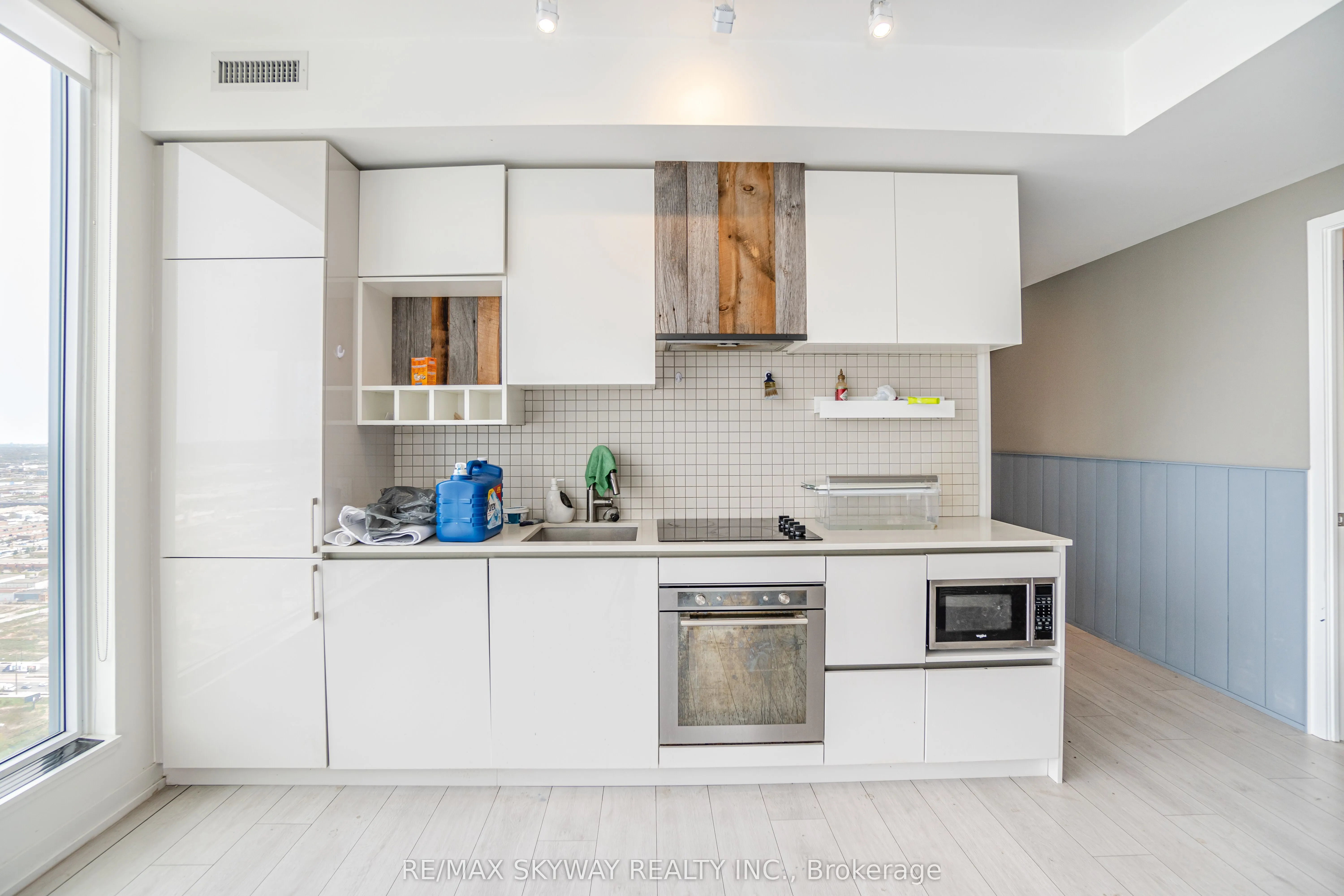 5 Buttermill Avenue #5702