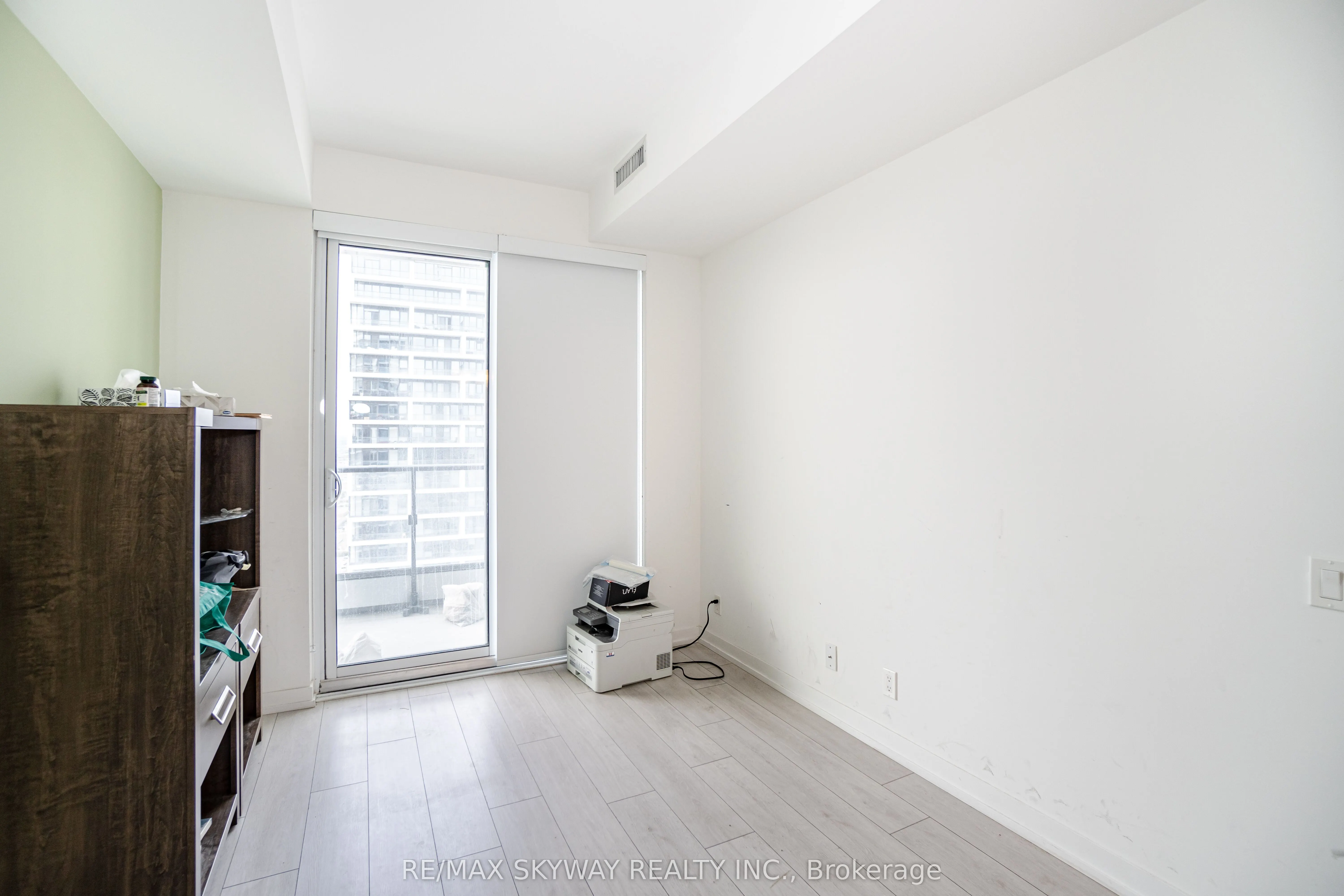5 Buttermill Avenue #5702