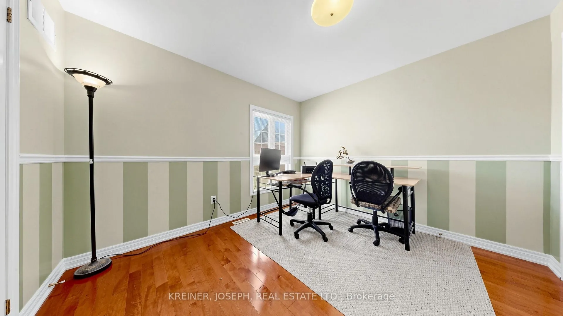 102 Mojave Crescent